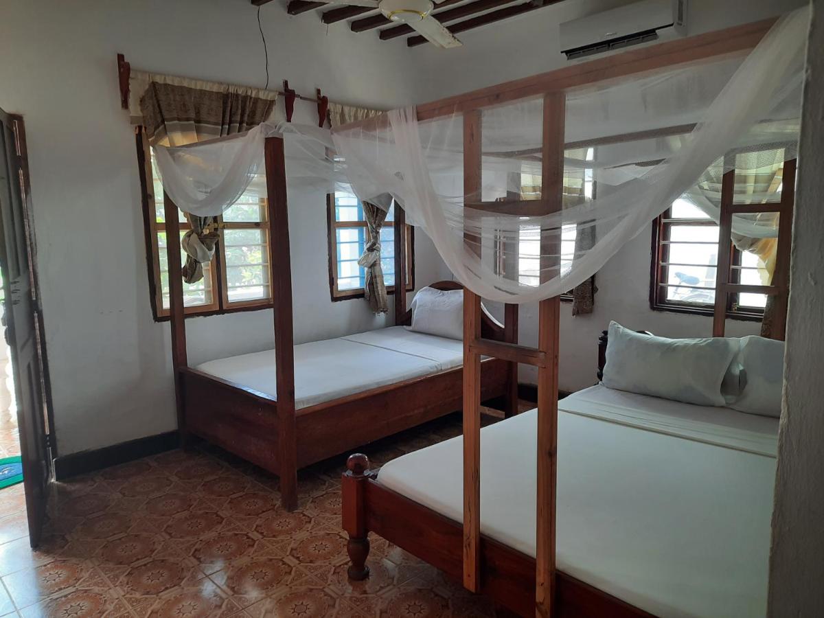 Double Room with Balcony (2 Adults + 1 Child)