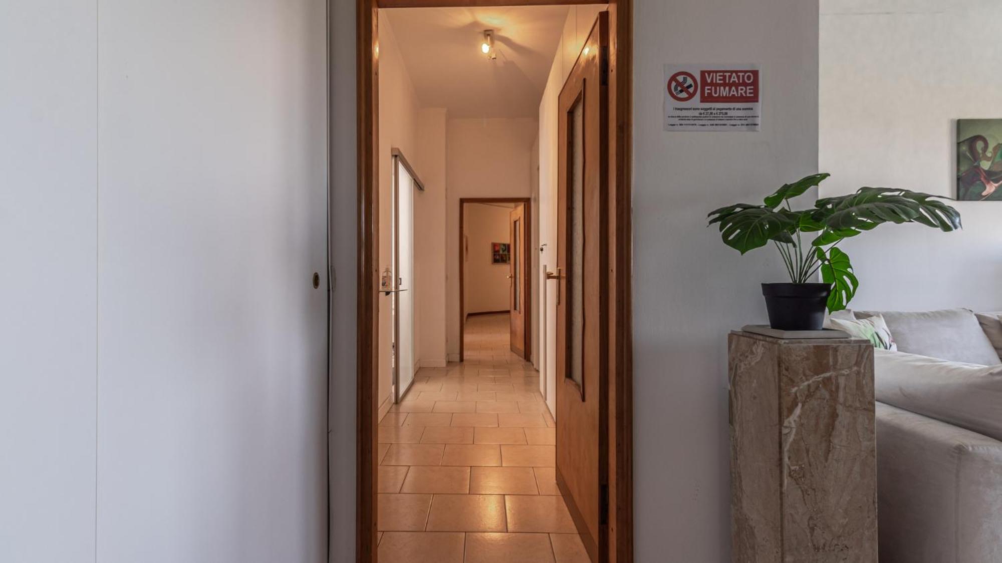 Standard Double Room with Shared Bathroom