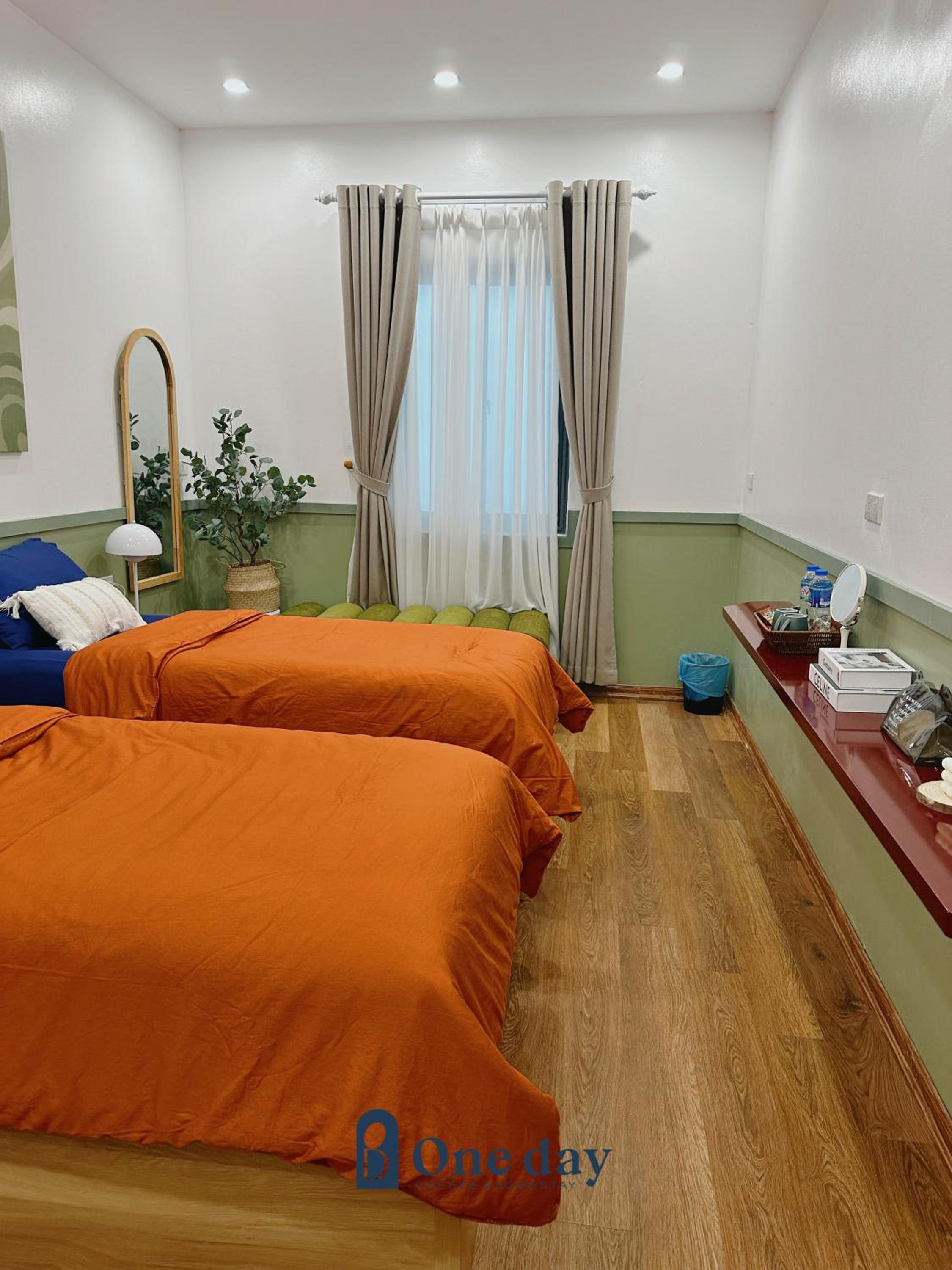 Family Suite with Balcony - Photo 43