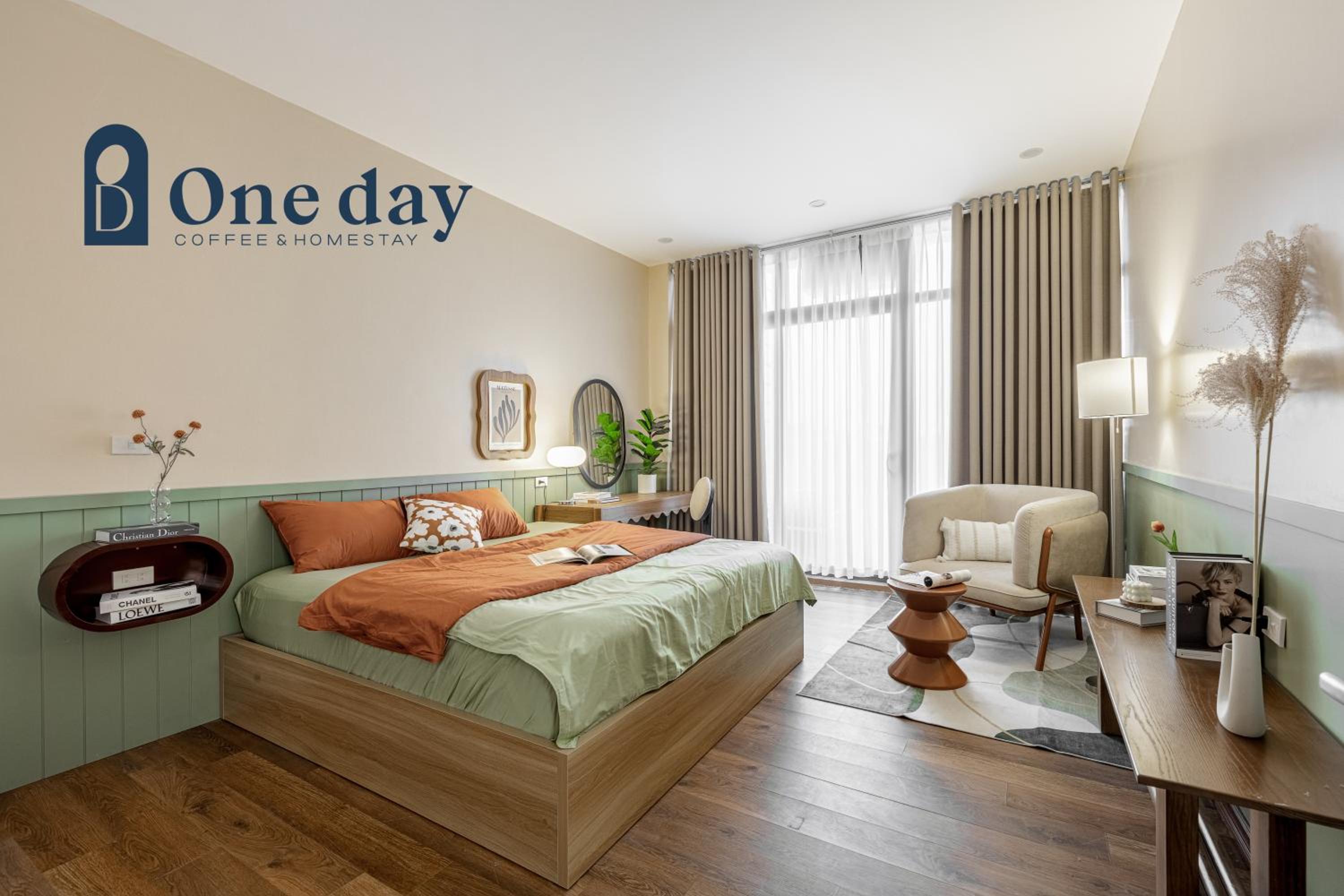 Family Suite with Balcony - Photo 40