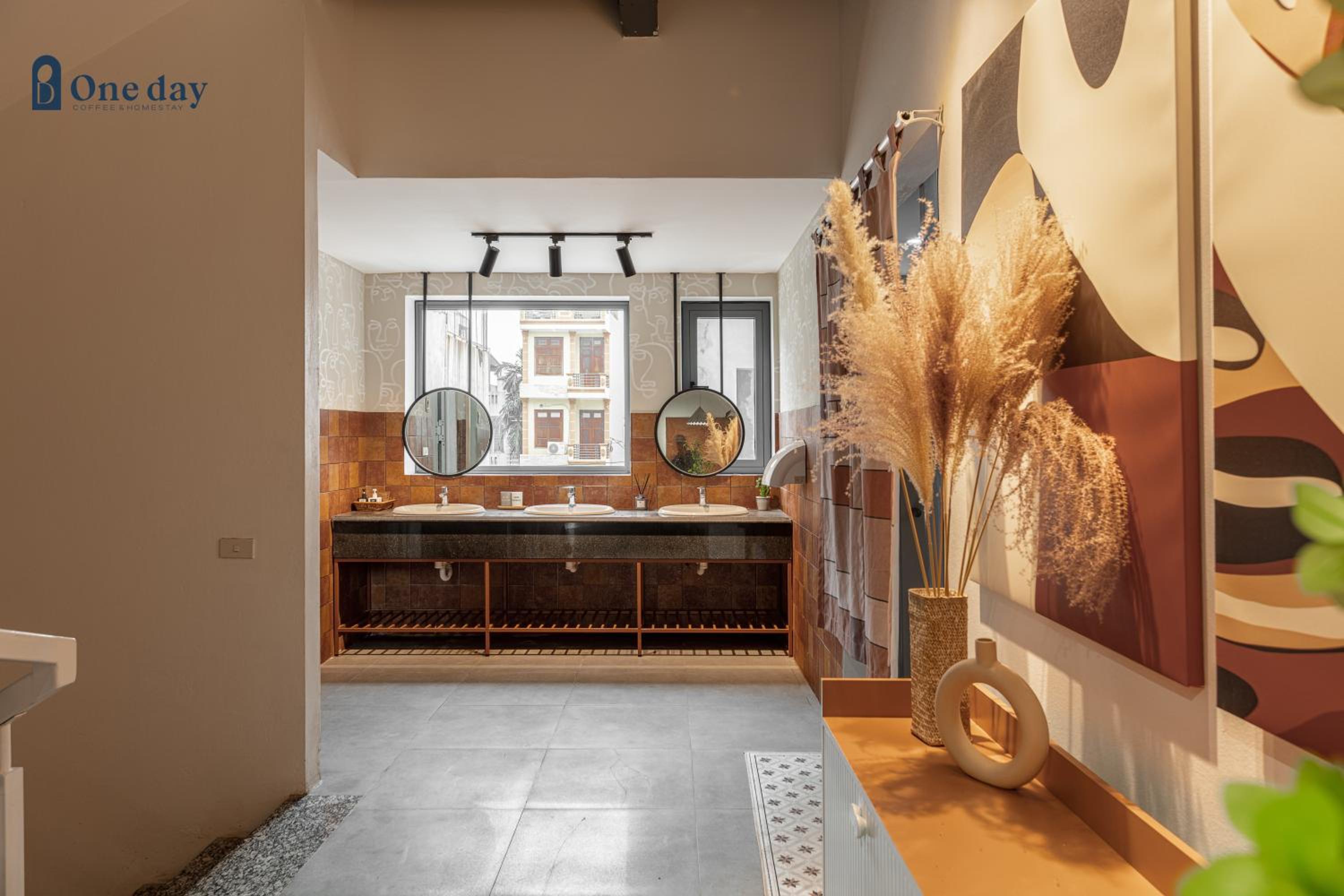 Family Room with Lake View - Photo 22