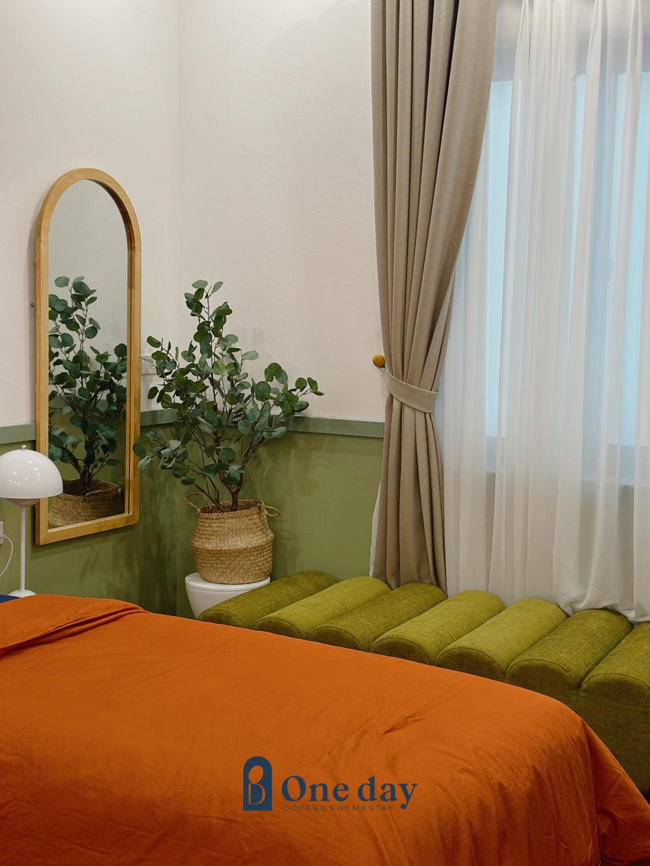 Family Suite with Balcony - Photo 35
