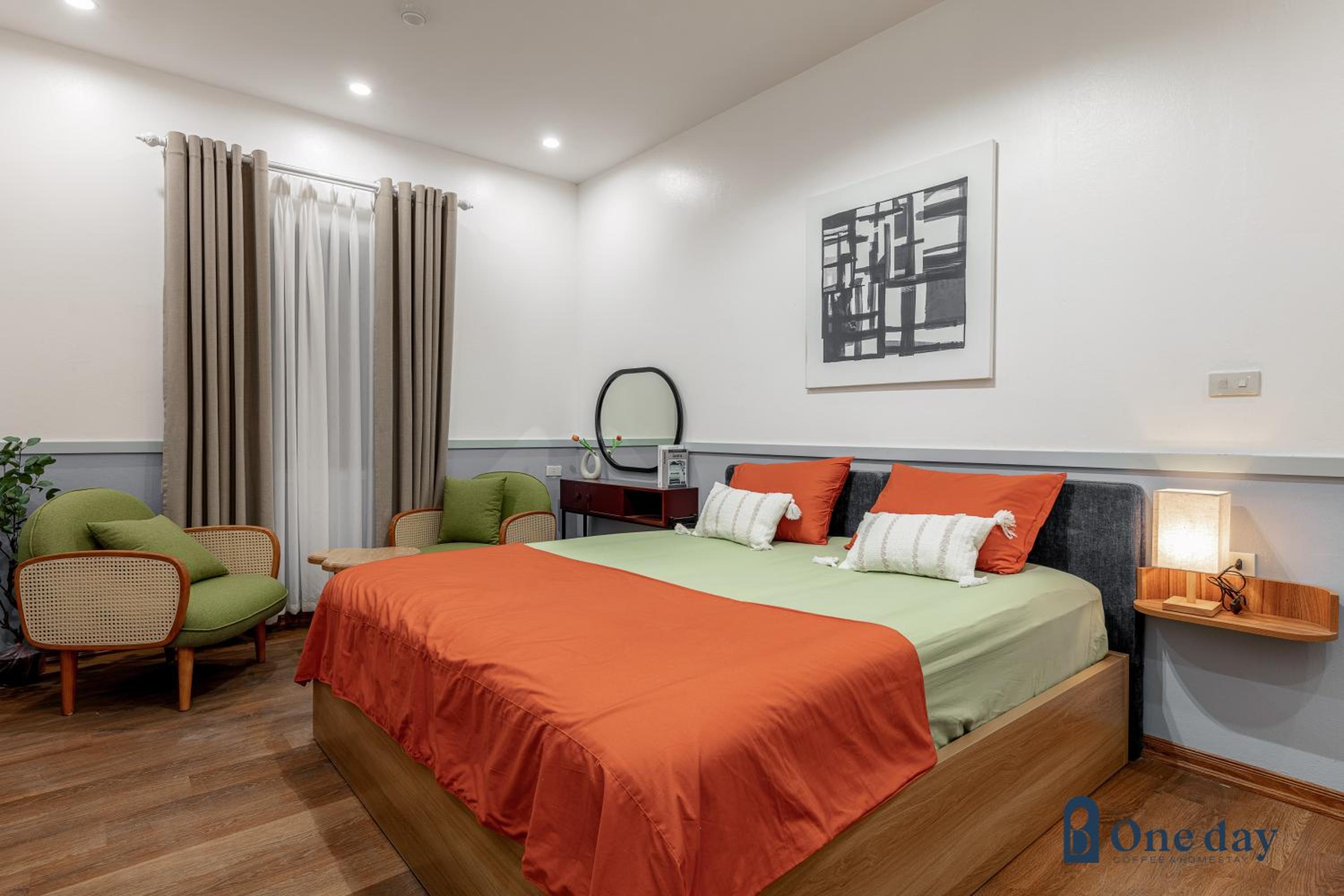 Family Suite with Balcony - Photo 46