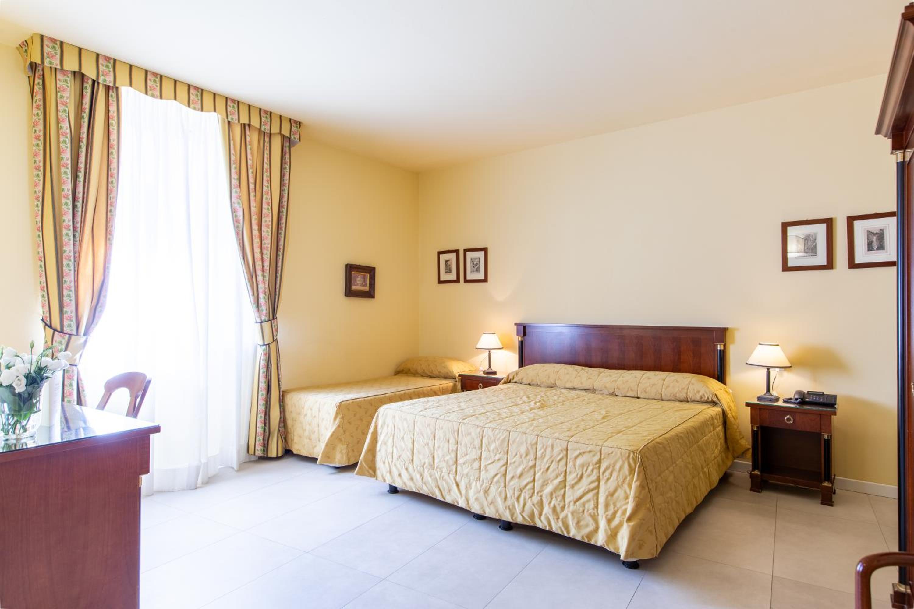 Superior Triple Room photo 1