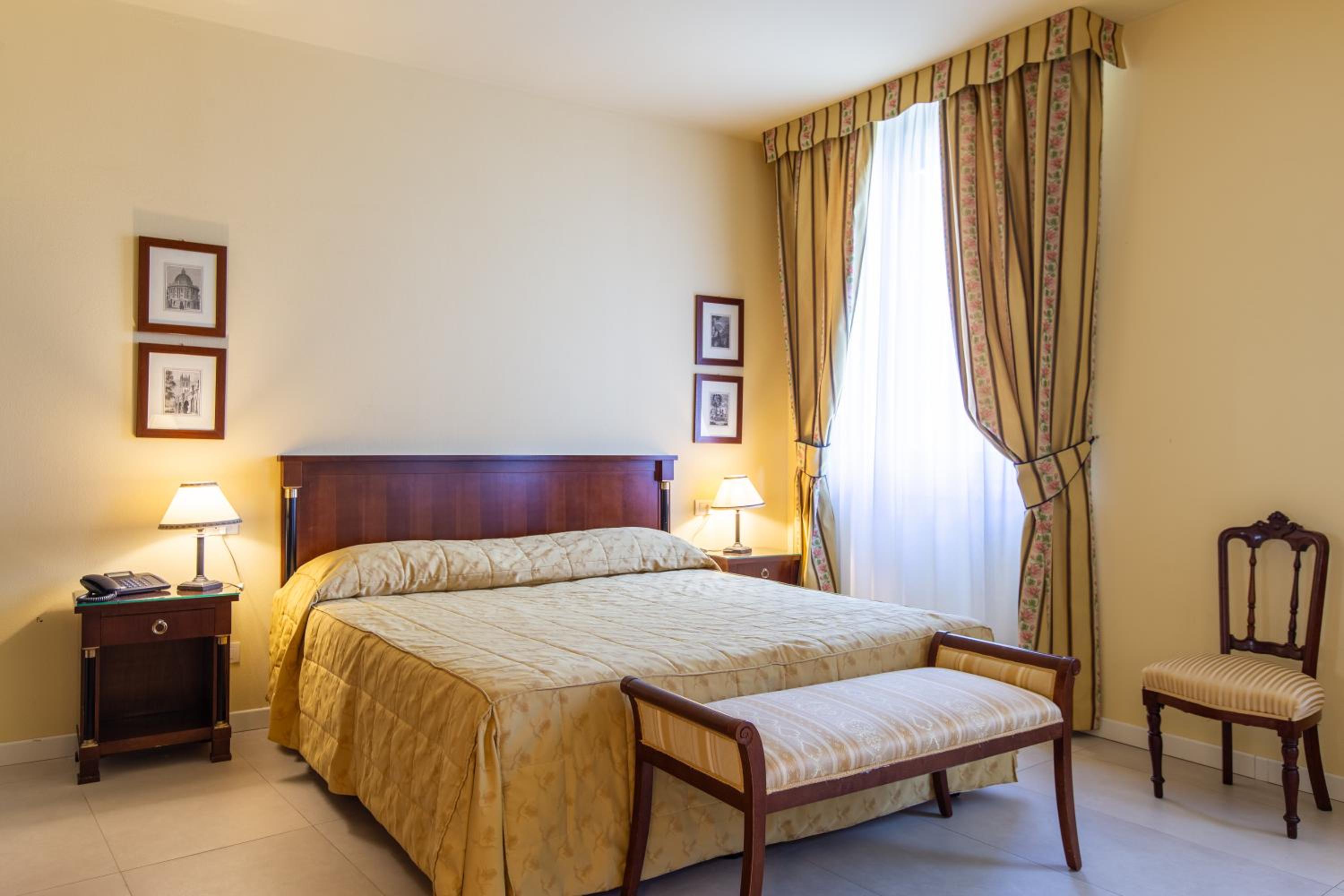 Superior Double or Twin Room photo 1