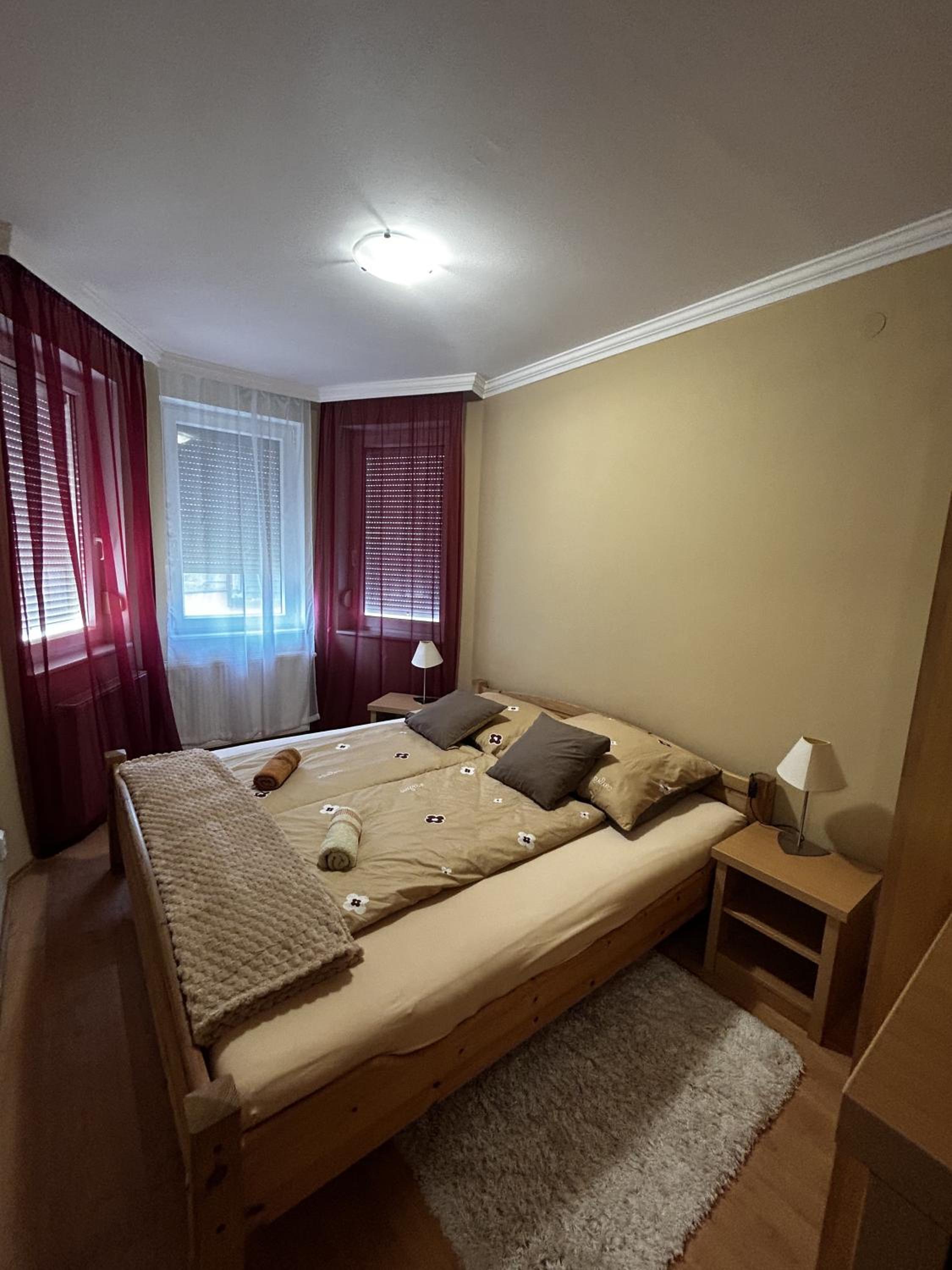 Apartment photo 1