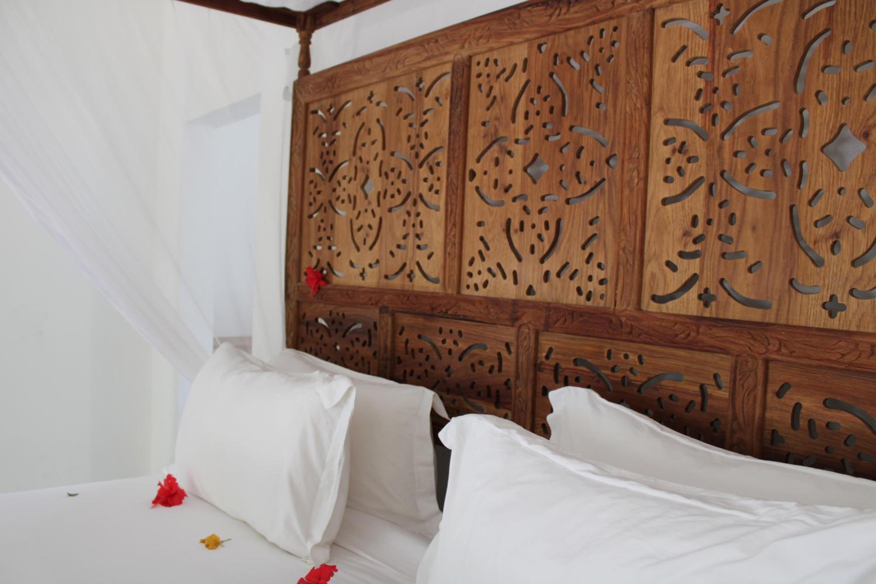 Deluxe Double Room with Sea View - Photo 8