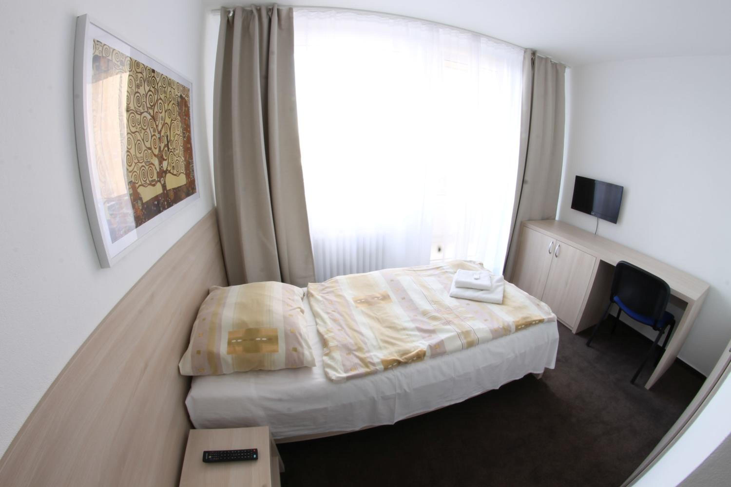 Single Room Premium photo 3