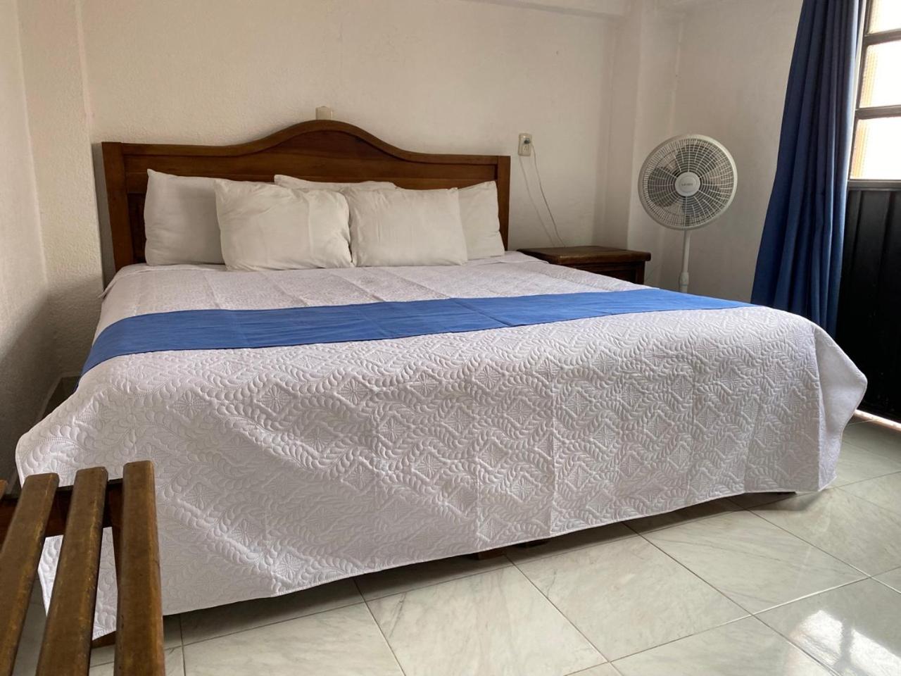 King Room with Balcony photo 2
