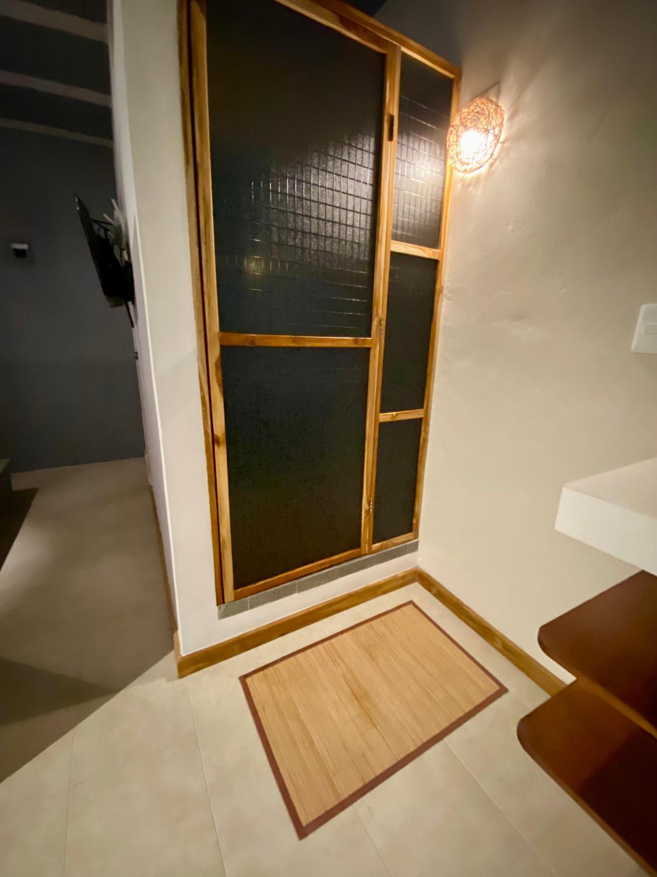 Double Room with Garden View - Photo 8
