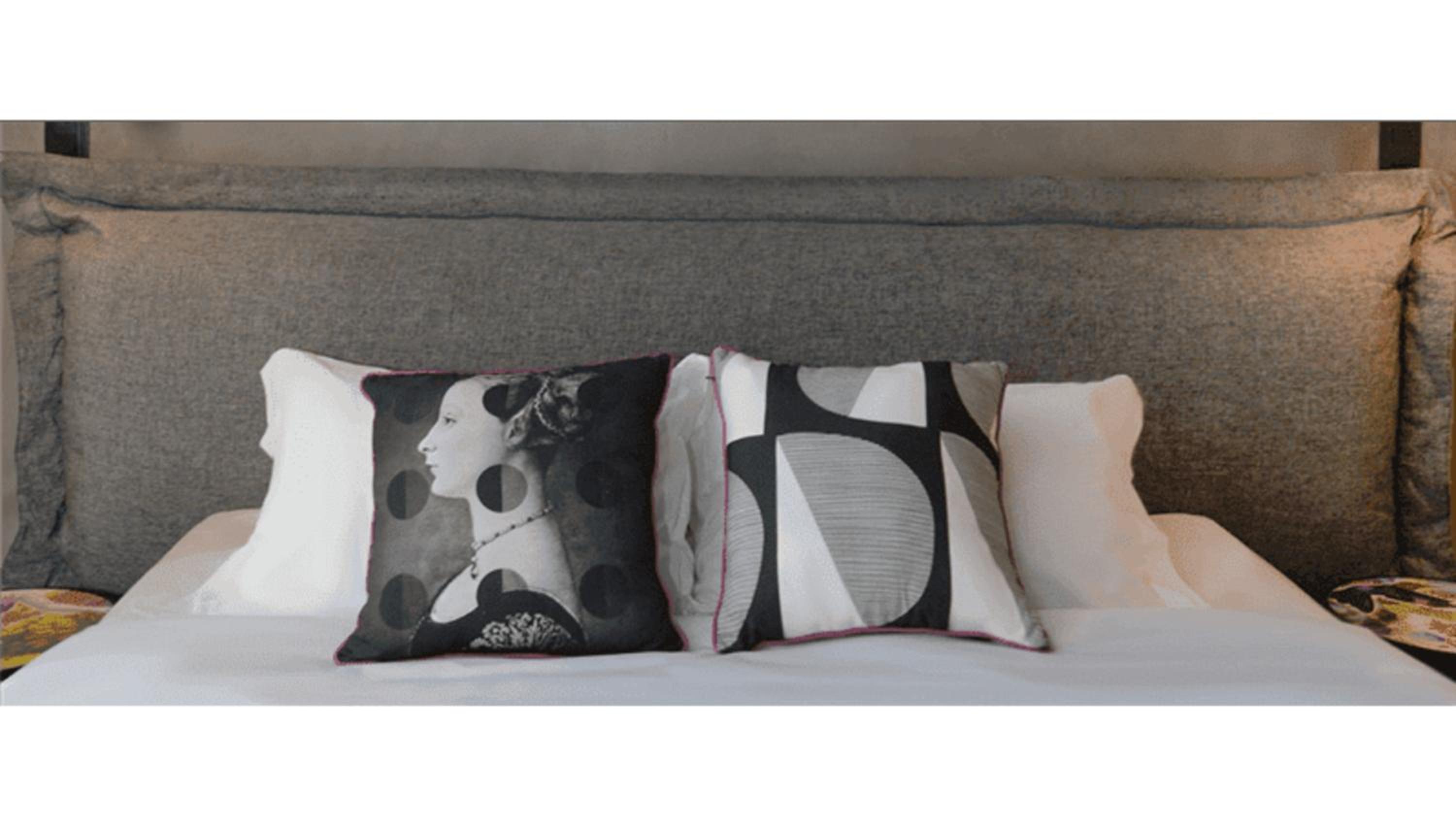 Quarto Standard PCD - Cama de Casal