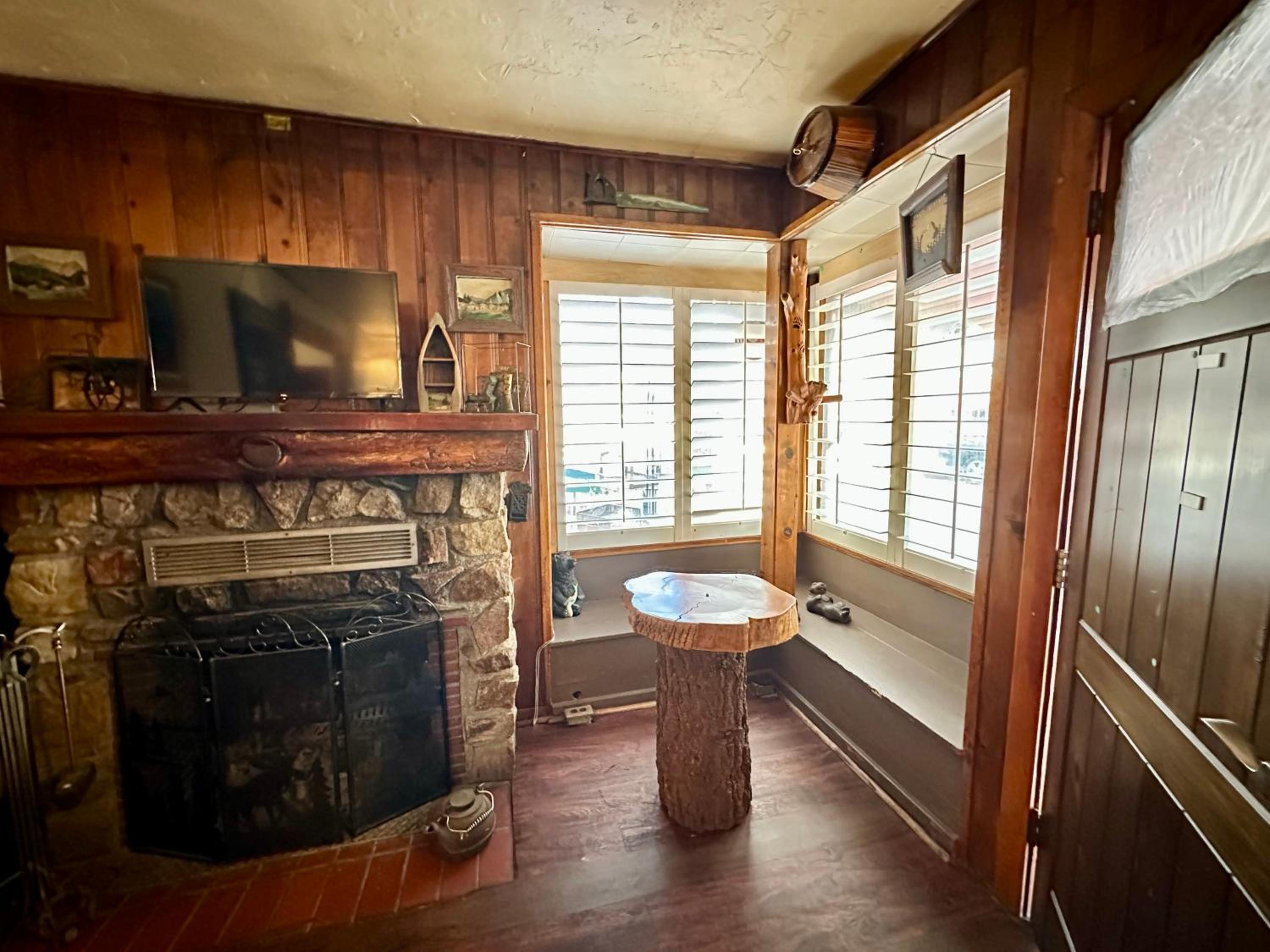One-Bedroom House photo 2