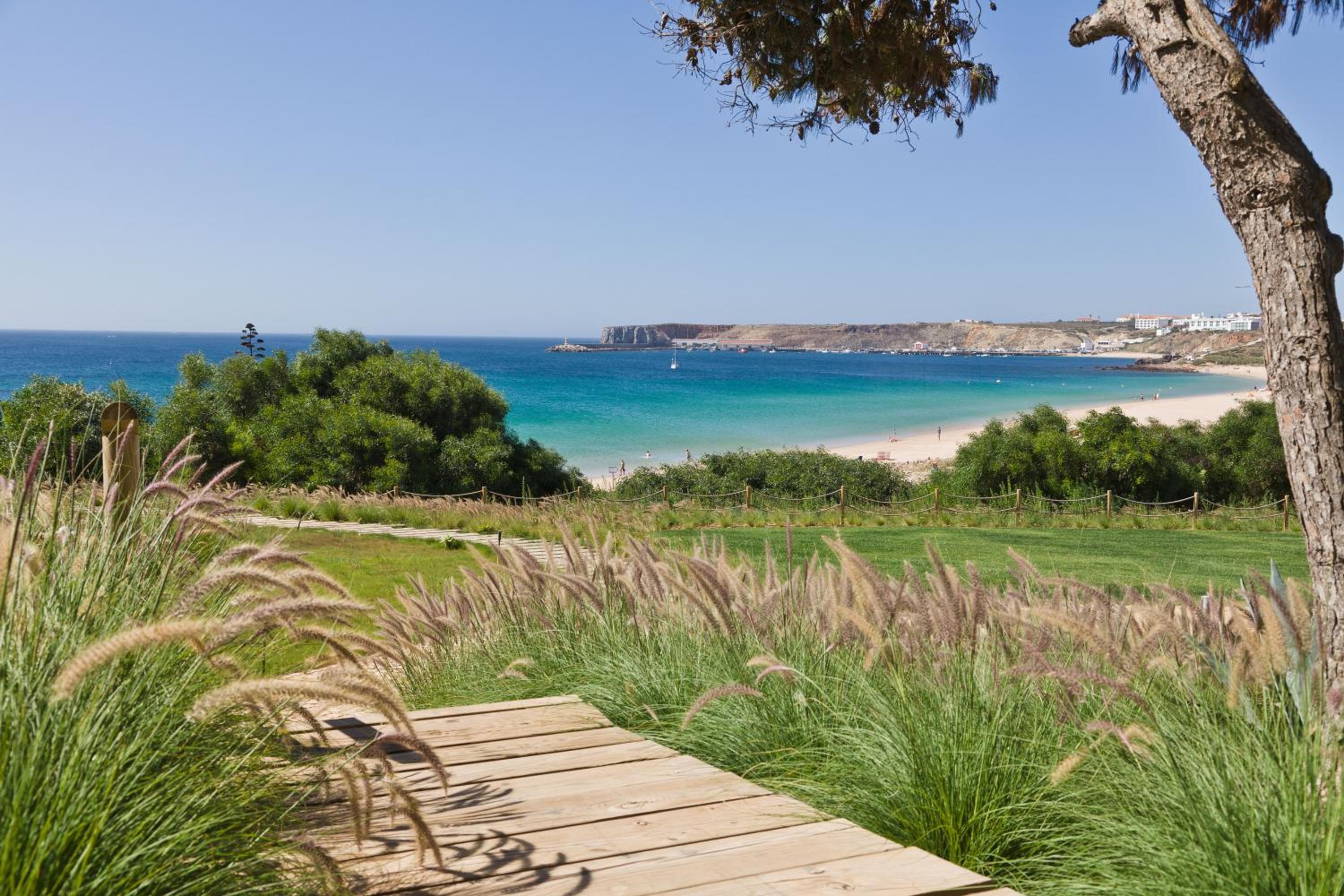 Double Room with Sea View - Photo 1