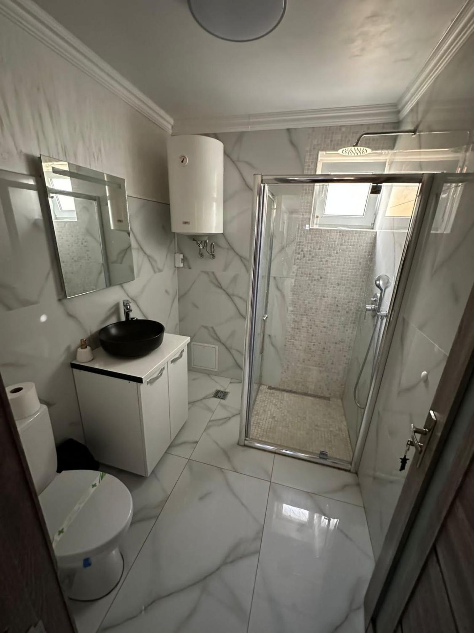 Deluxe Double Room - Photo 16