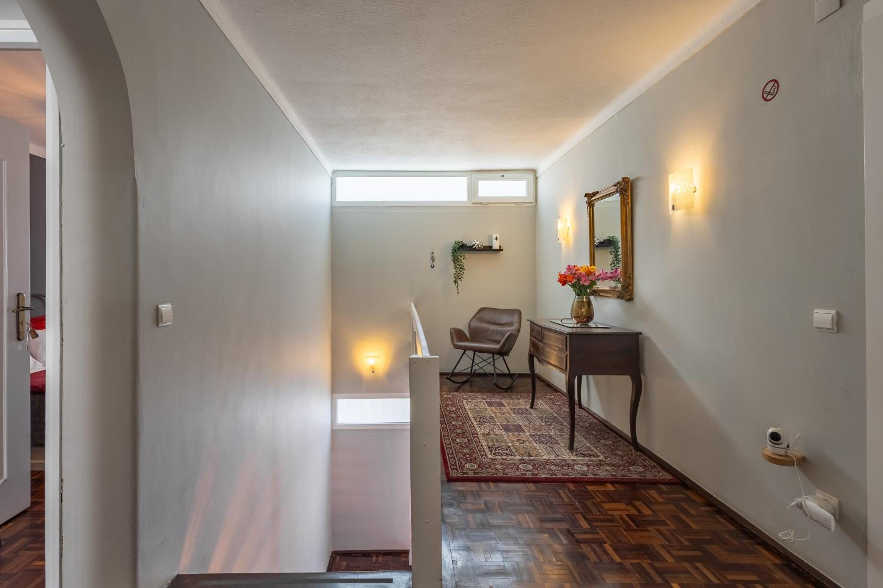 Triple Room - Photo 12