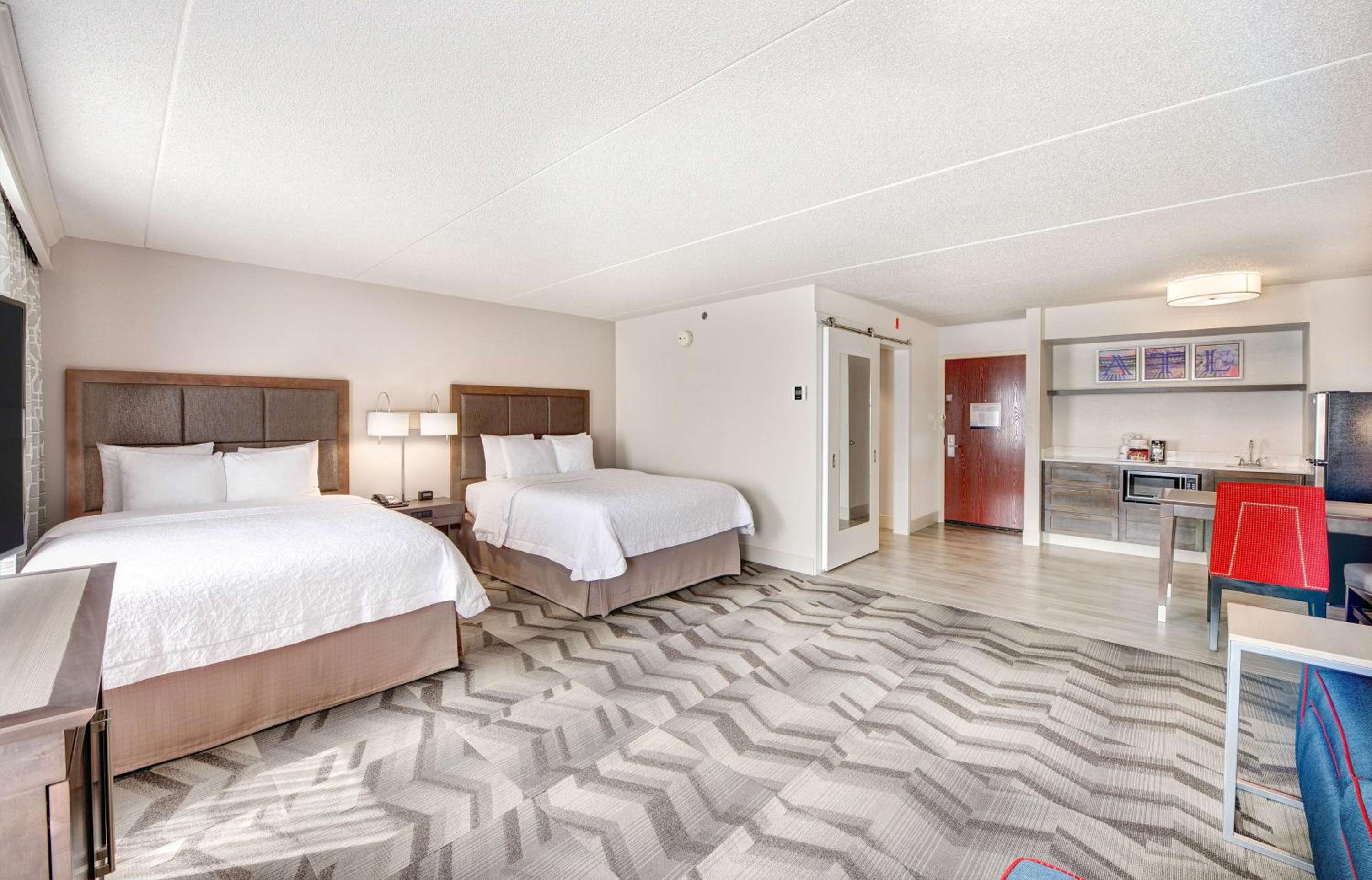 Studio Suite with Two Queen Beds - Non-Smoking - Photo 1