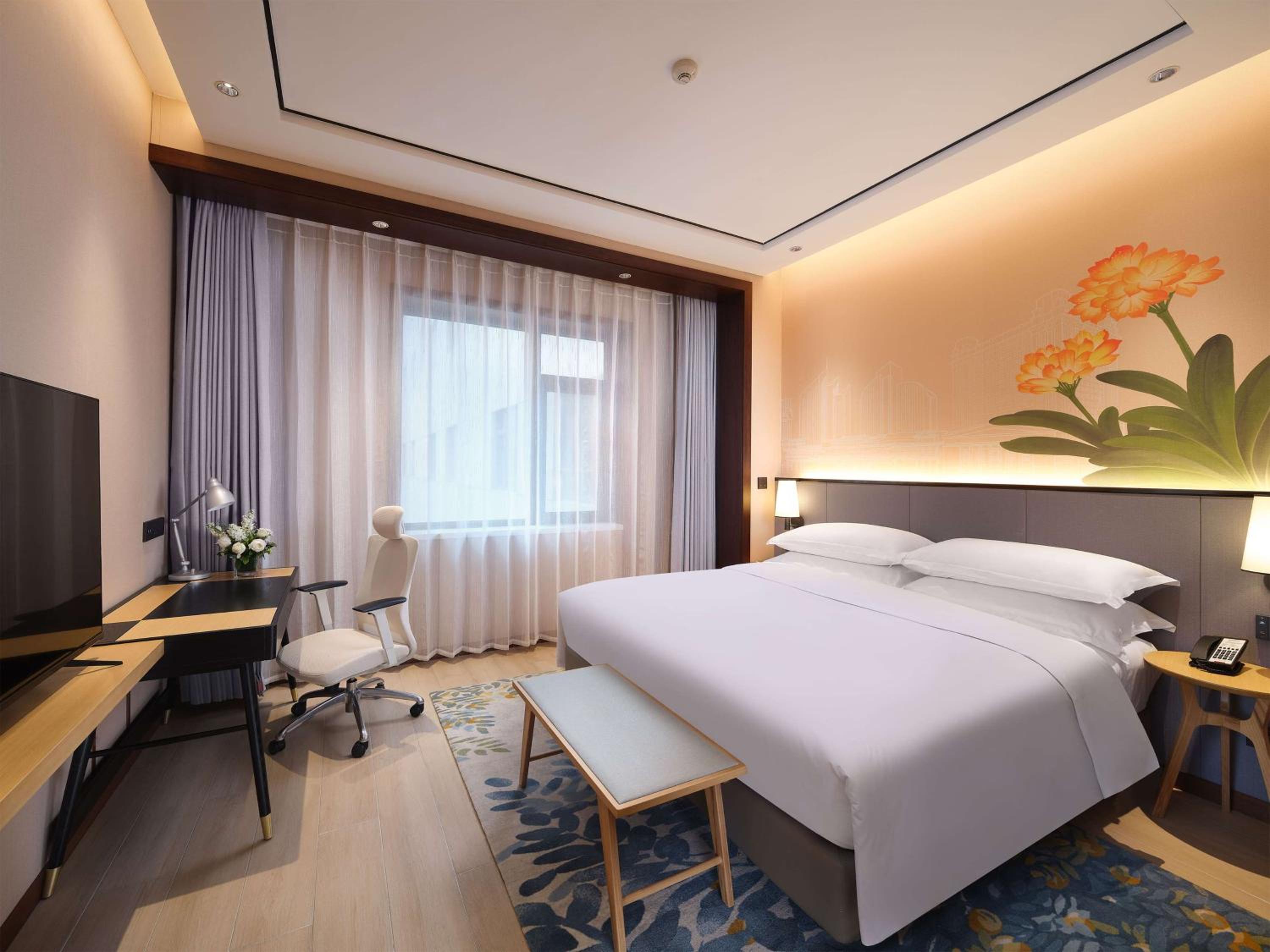 King Guest Room - Photo 1