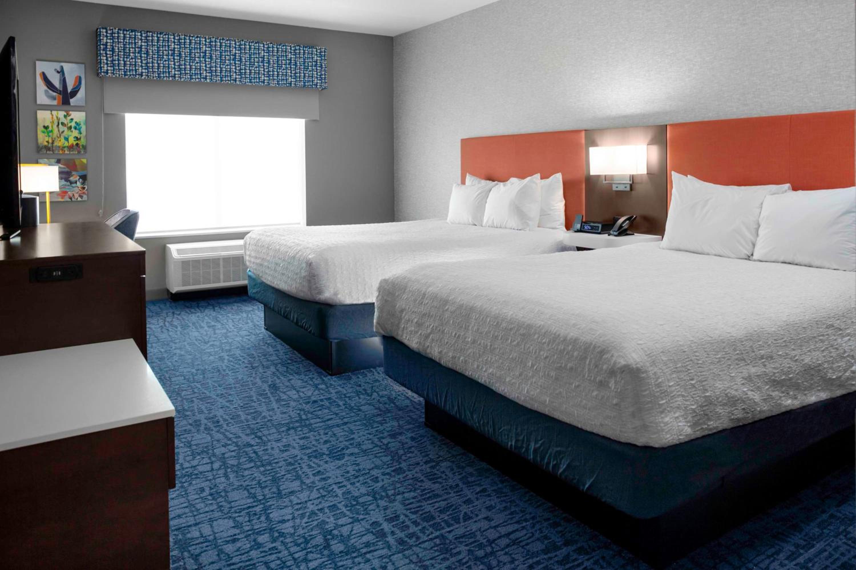 Queen Room with Two Queen Beds - Photo 1