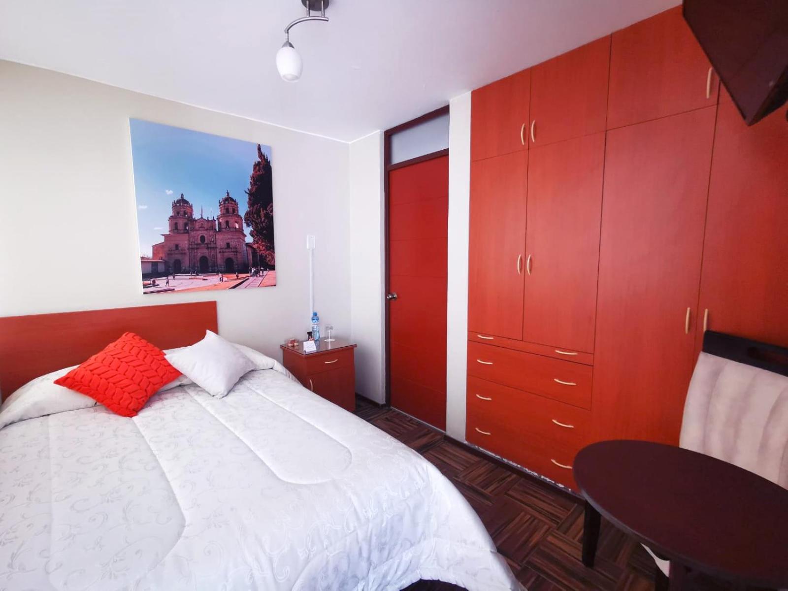 Double Room with Private Bathroom photo 1