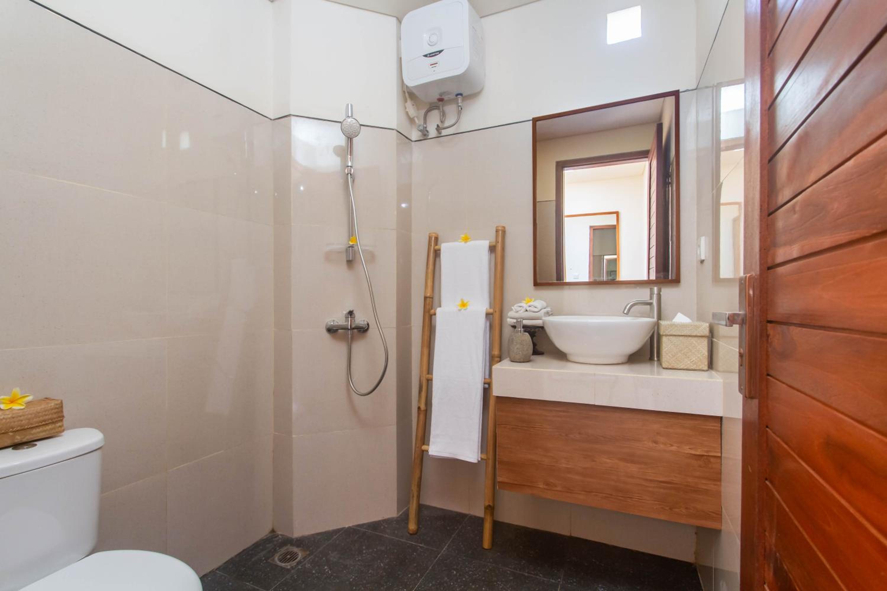 Superior Twin Room with Garden View - Photo 5