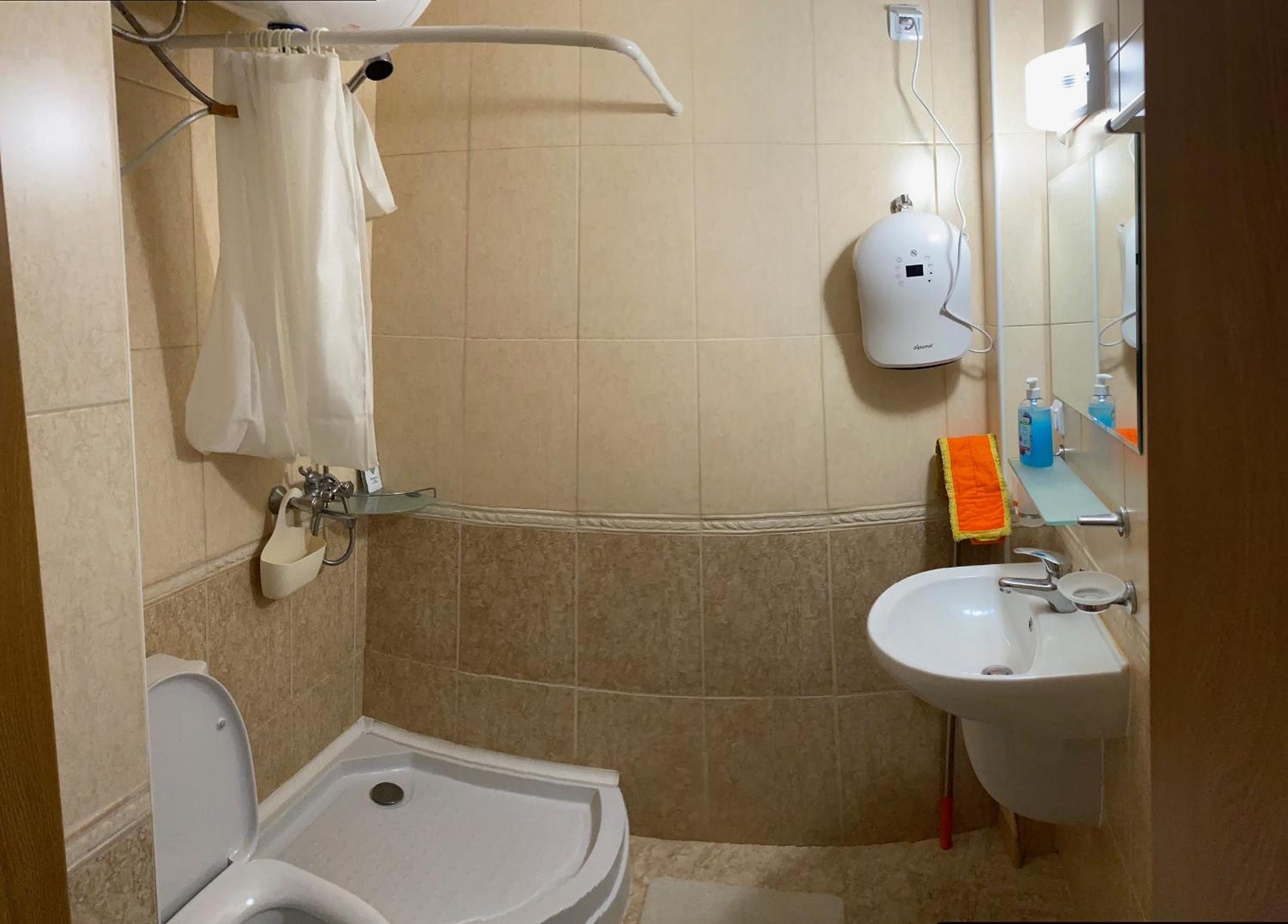 Studio Apartment photo 2