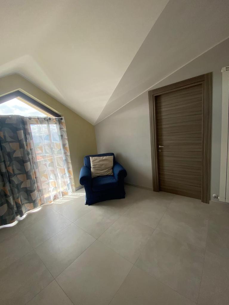 Penthouse Apartment - Photo 18