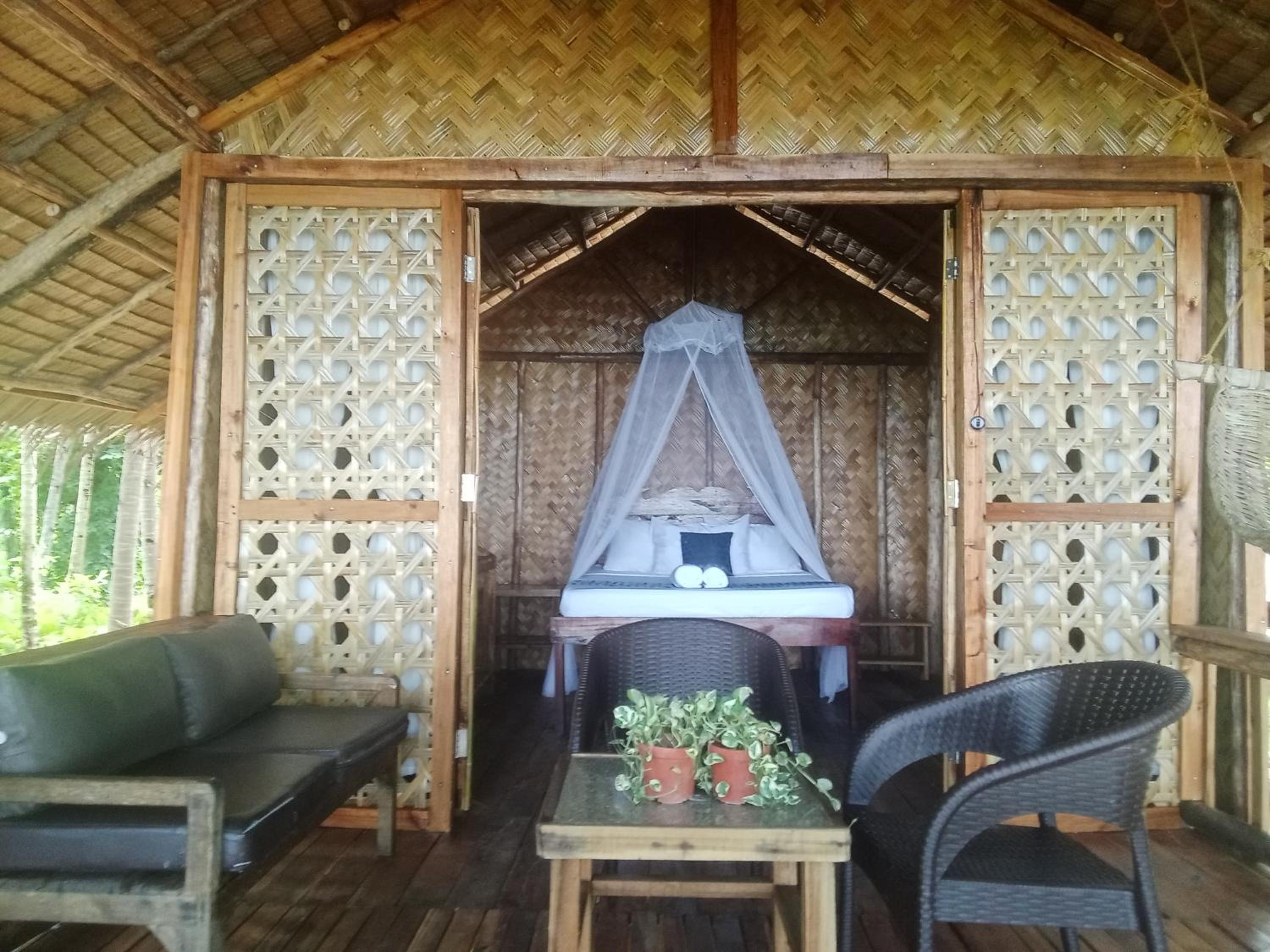 Bungalow - Beach Front - Photo 3