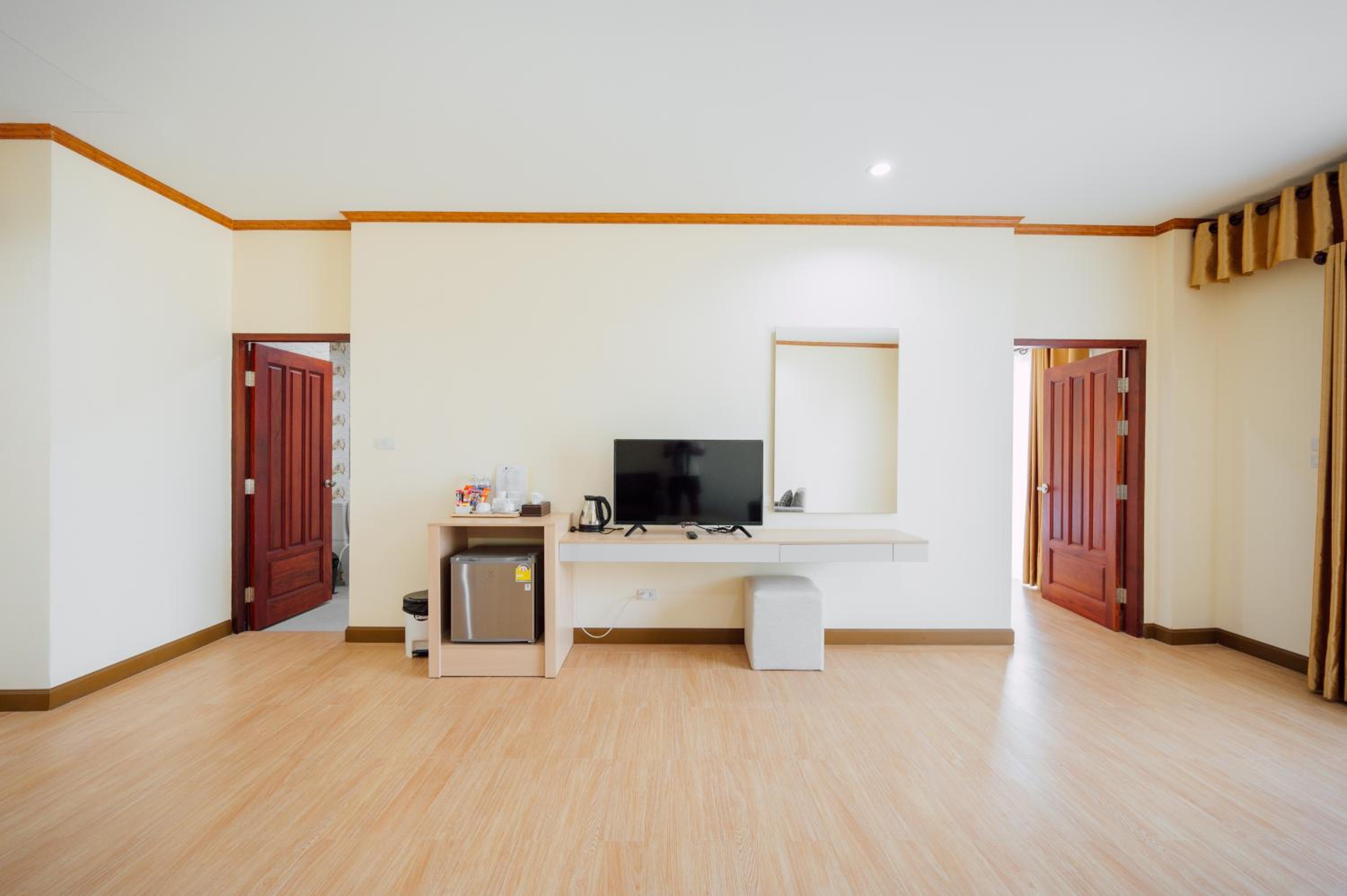 Vacation Home - Photo 2