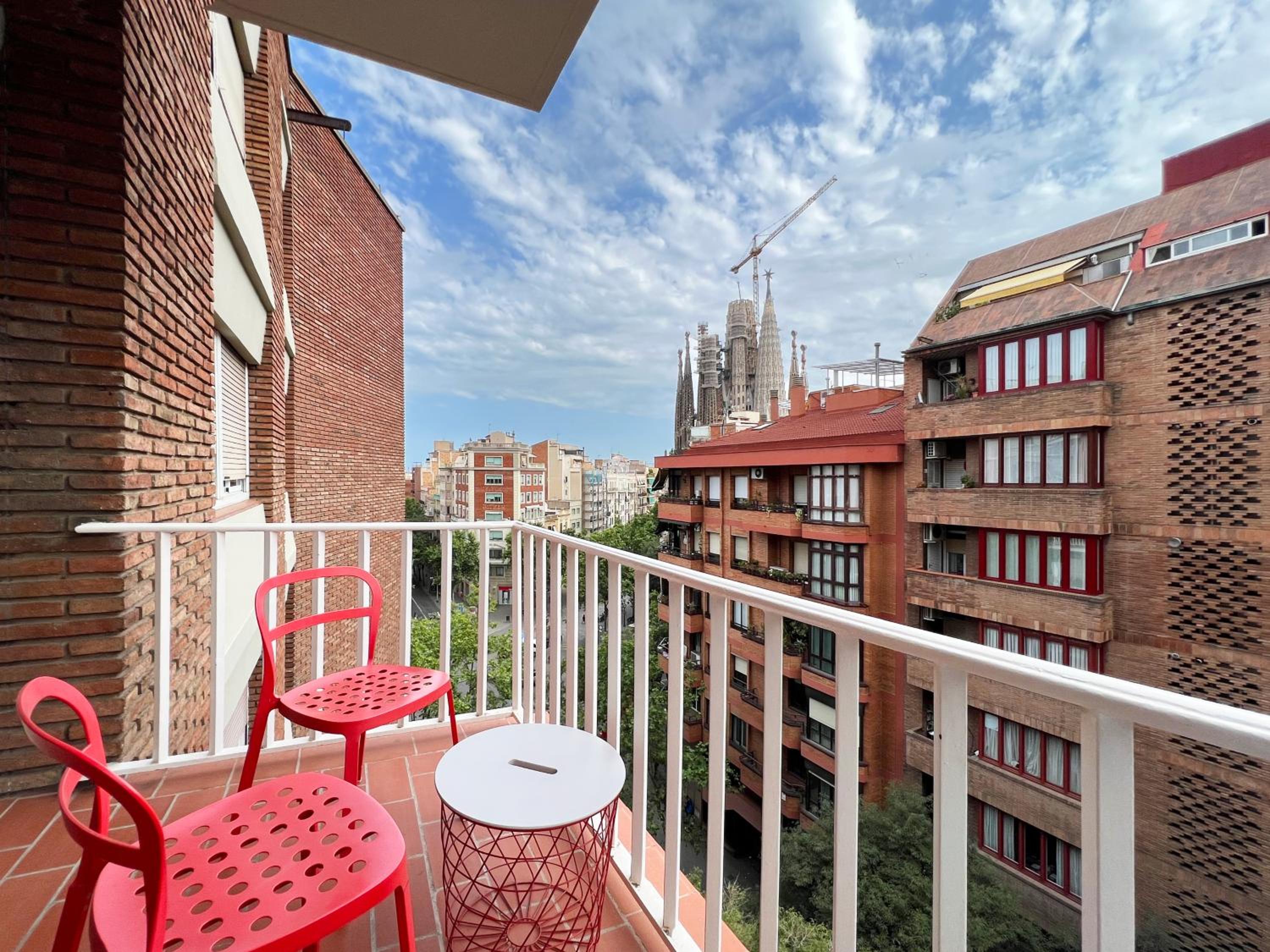 Apartment photo 2