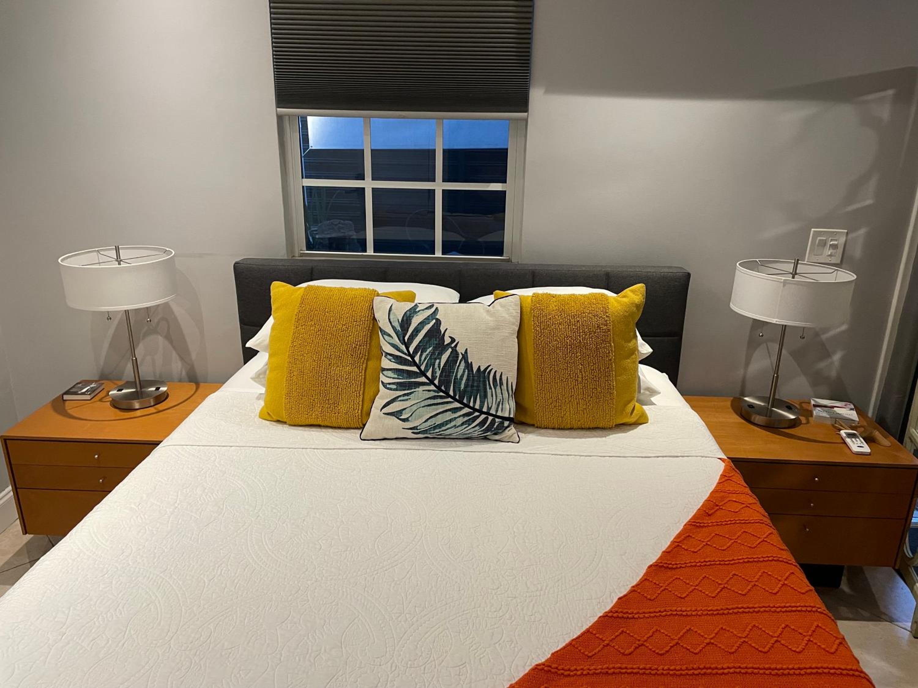 Suite with Pool View photo 2