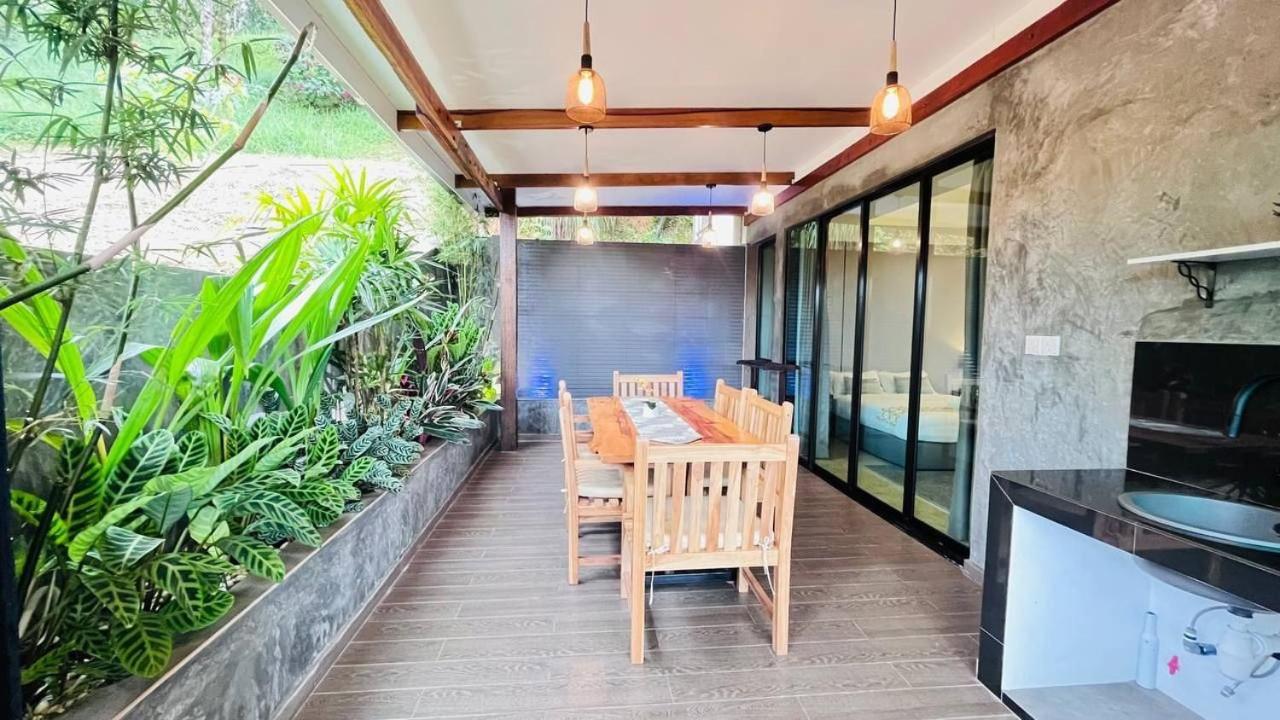 Tenompok Courtyard Lounge photo 3