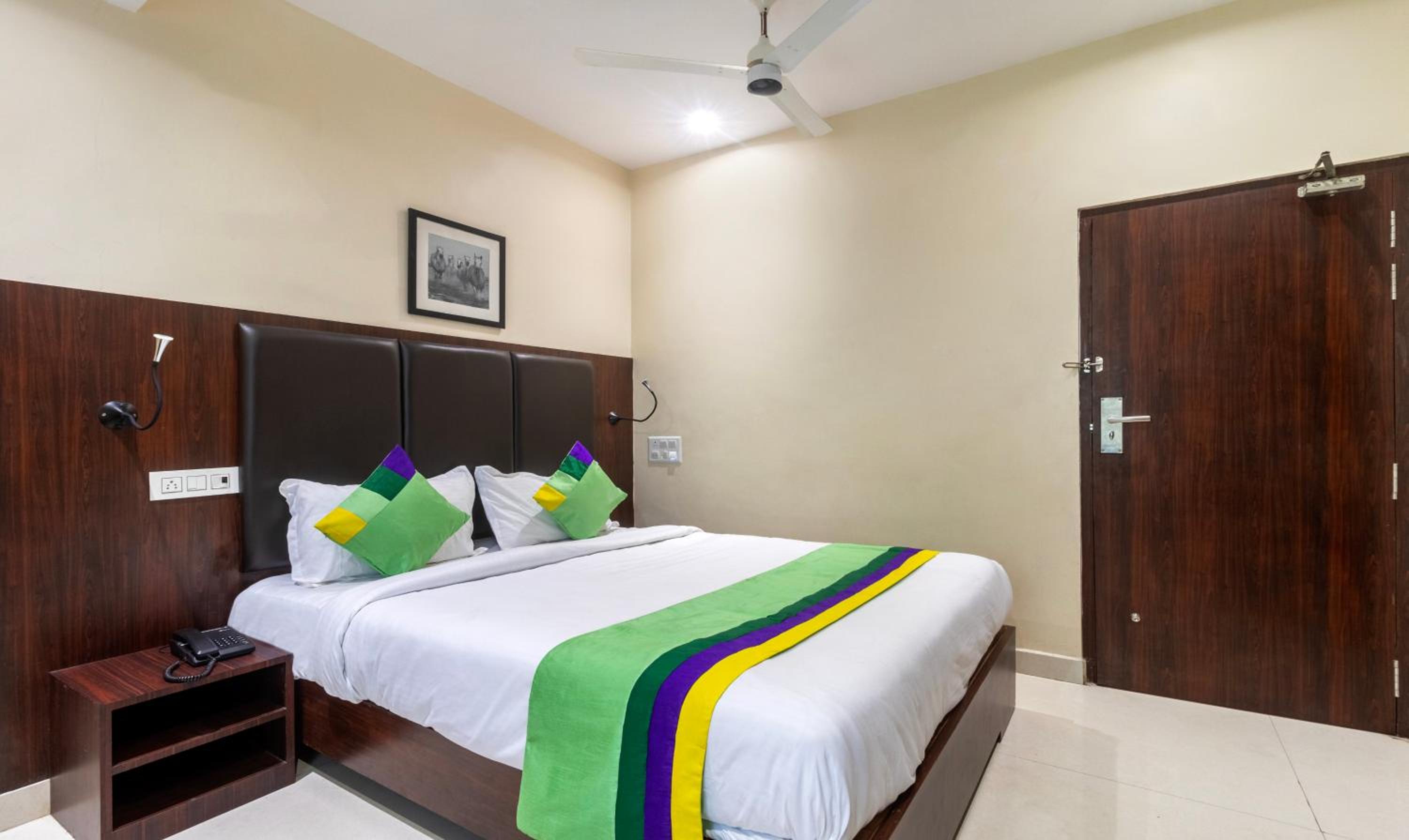 Economy Double Room