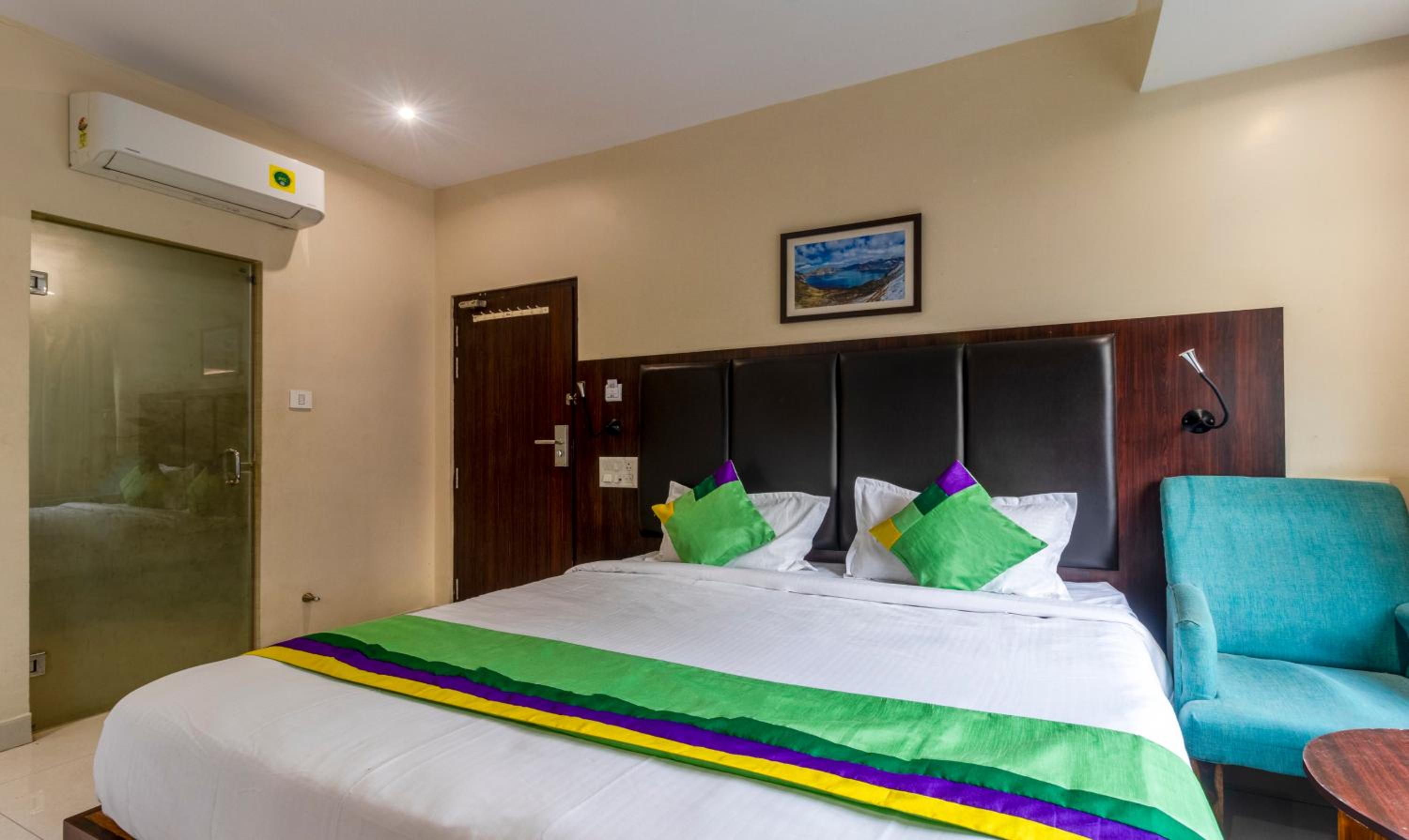 Standard Double Room - Photo 6