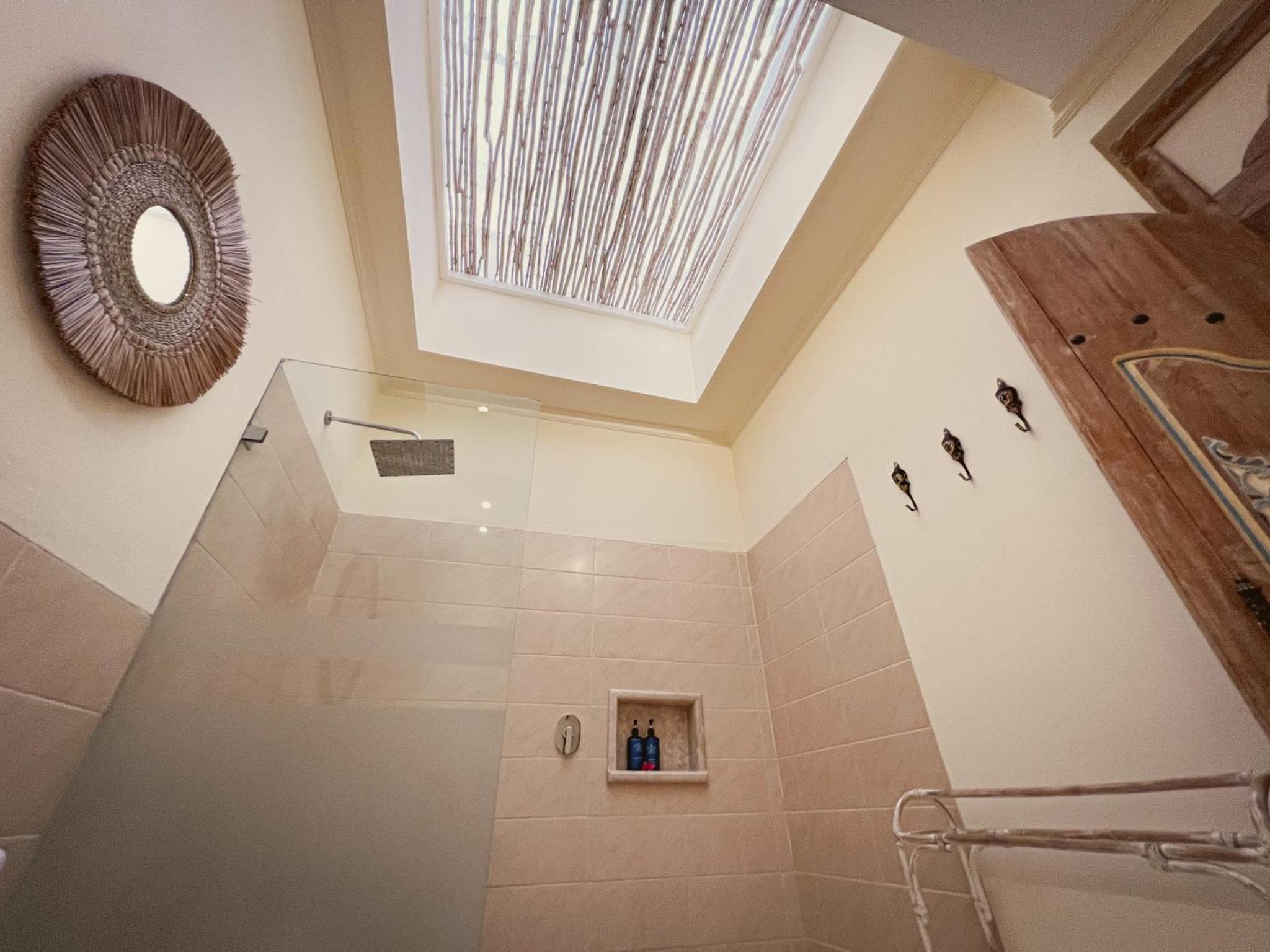 Double or Twin Room with Balcony photo 2
