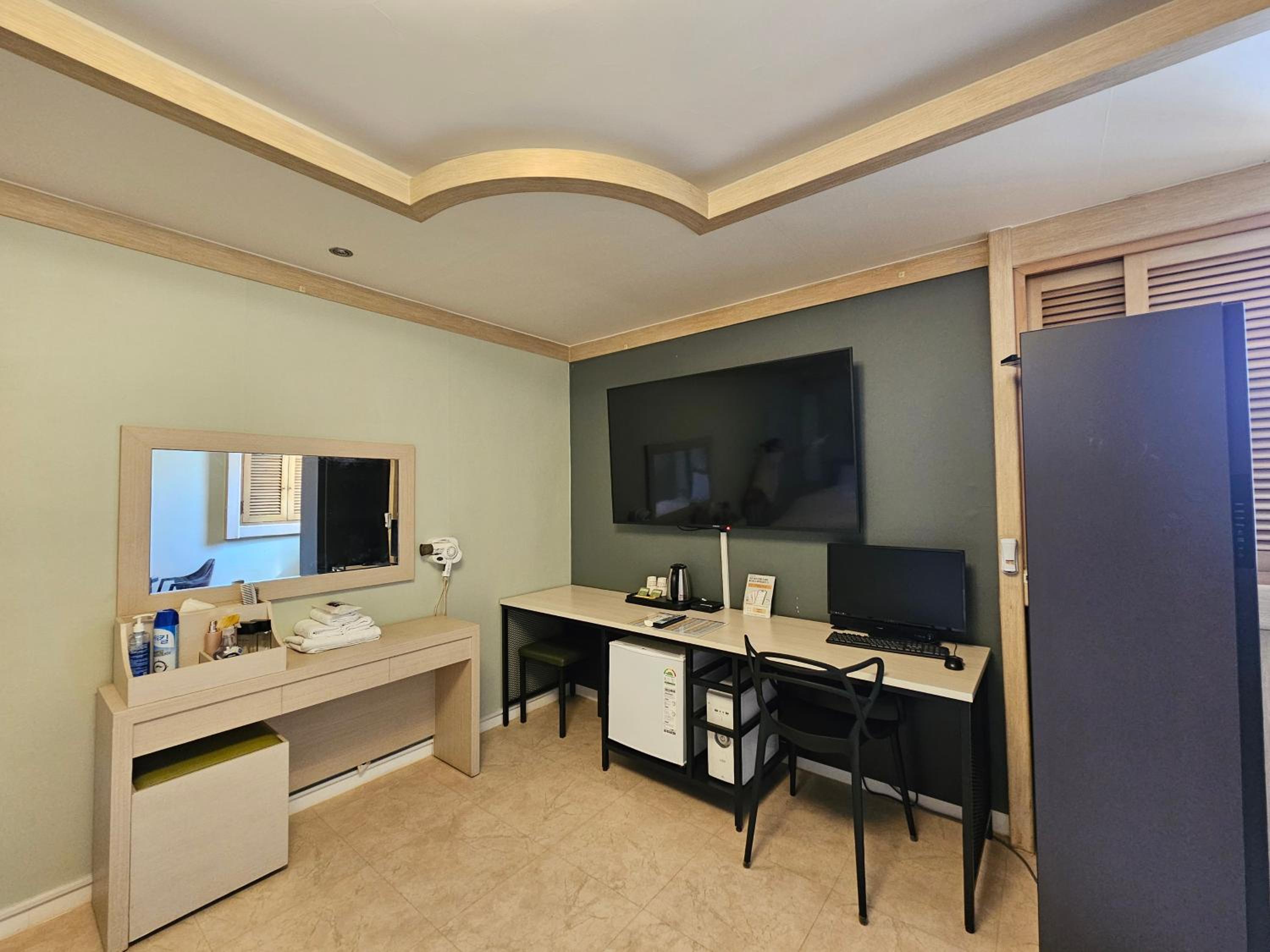 Deluxe Double Room photo 3