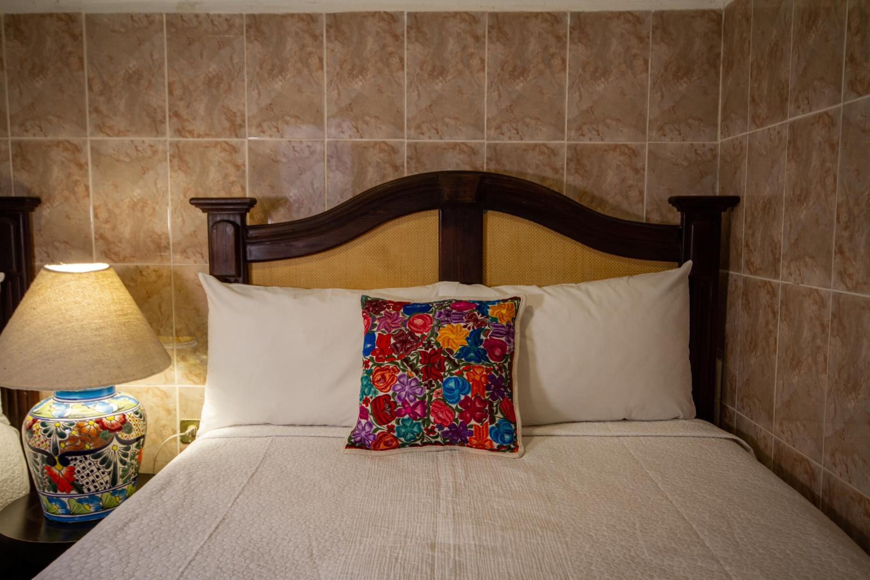 Superior Suite - Photo 6