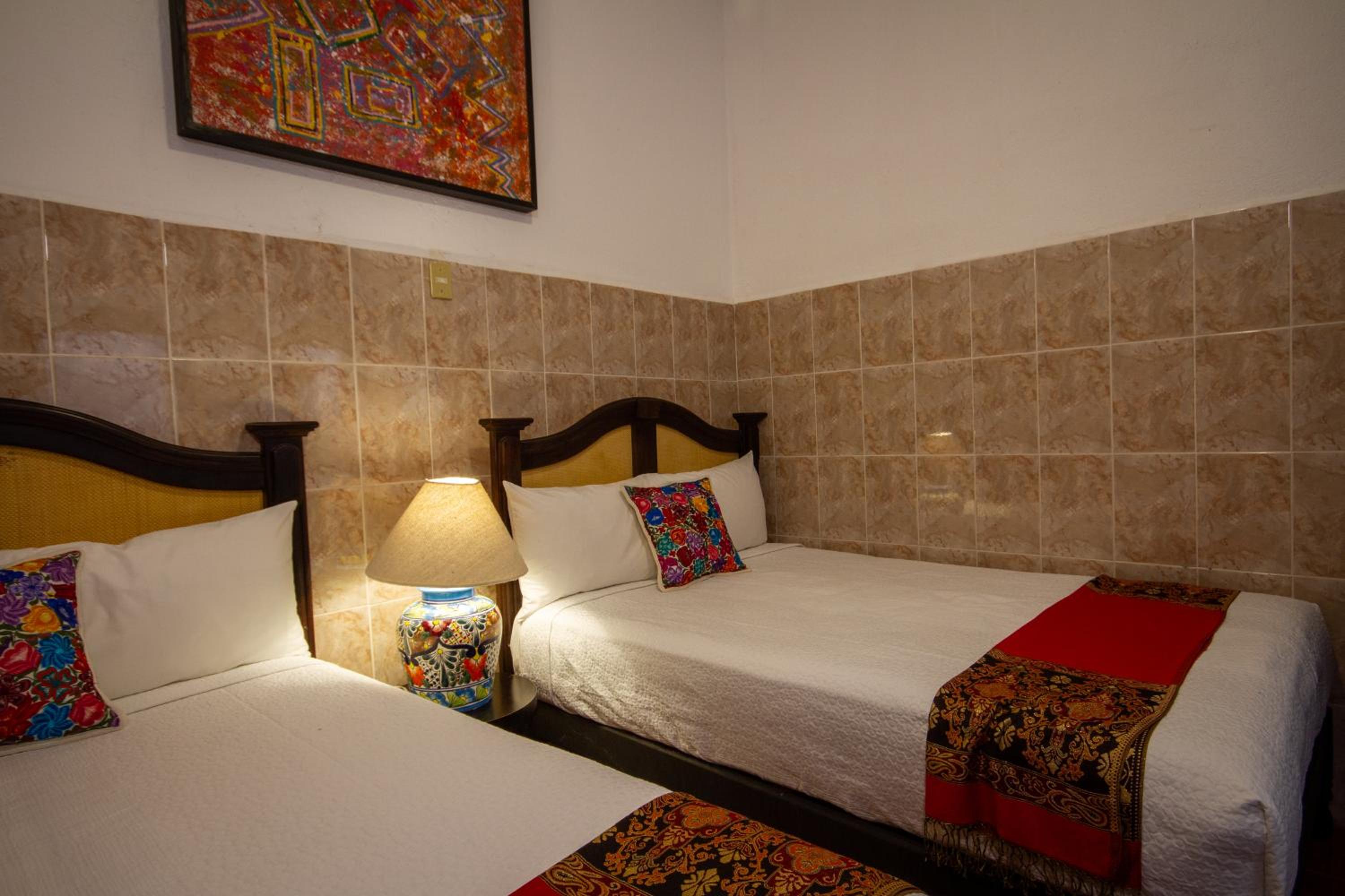 Superior Suite - Photo 5
