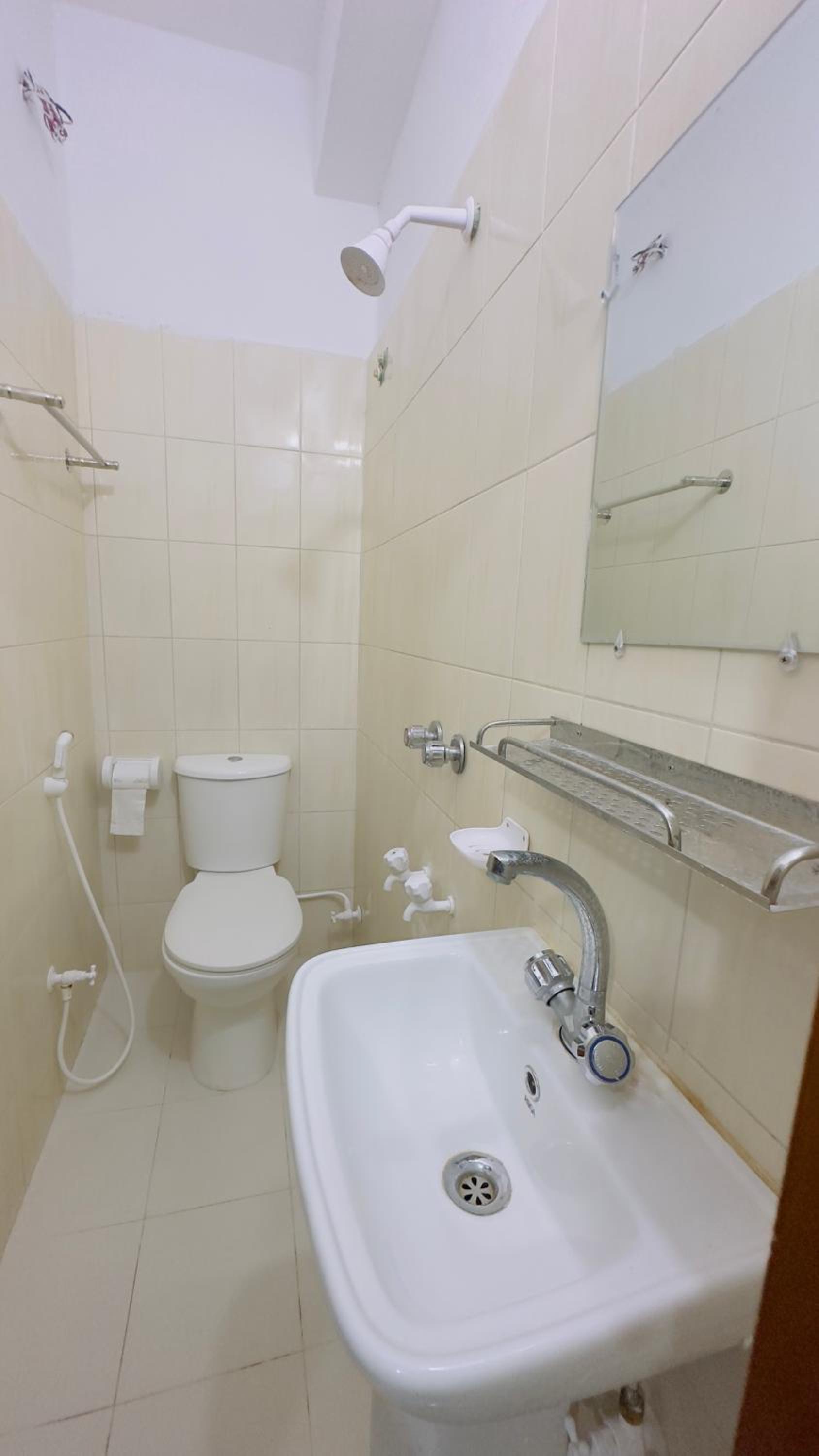Single Room photo 2