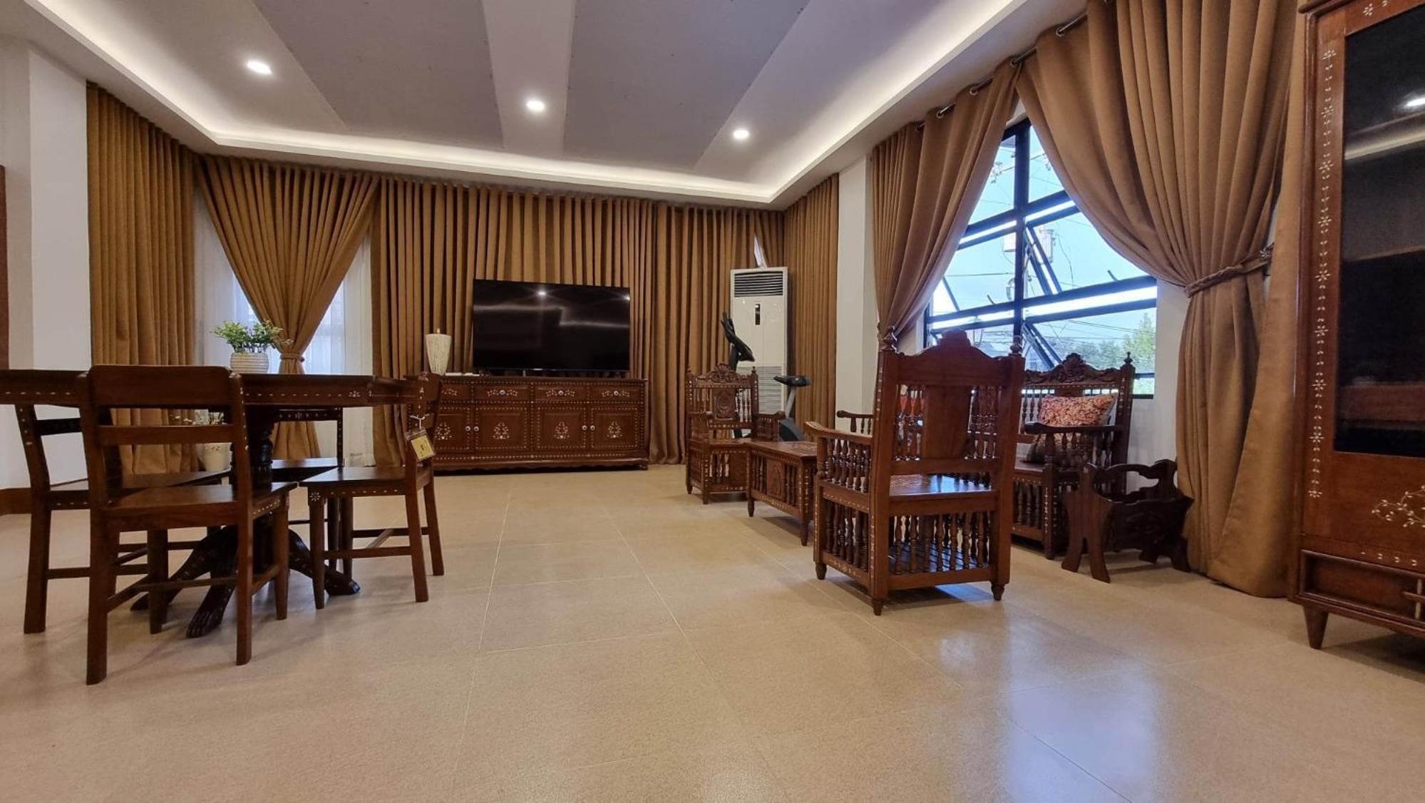 Presidential Suite