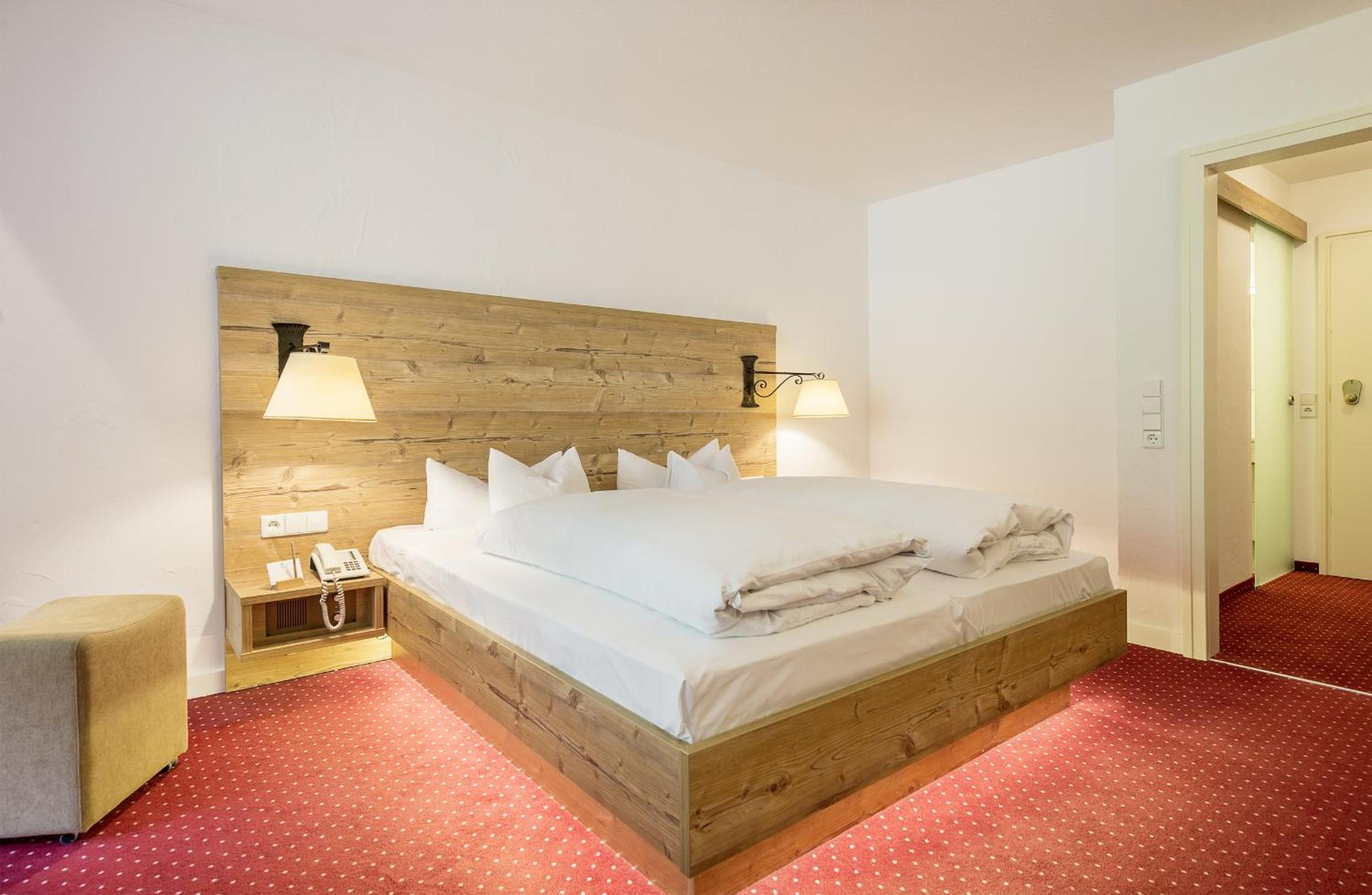 Classic Double Room - Forest Side - Photo 3