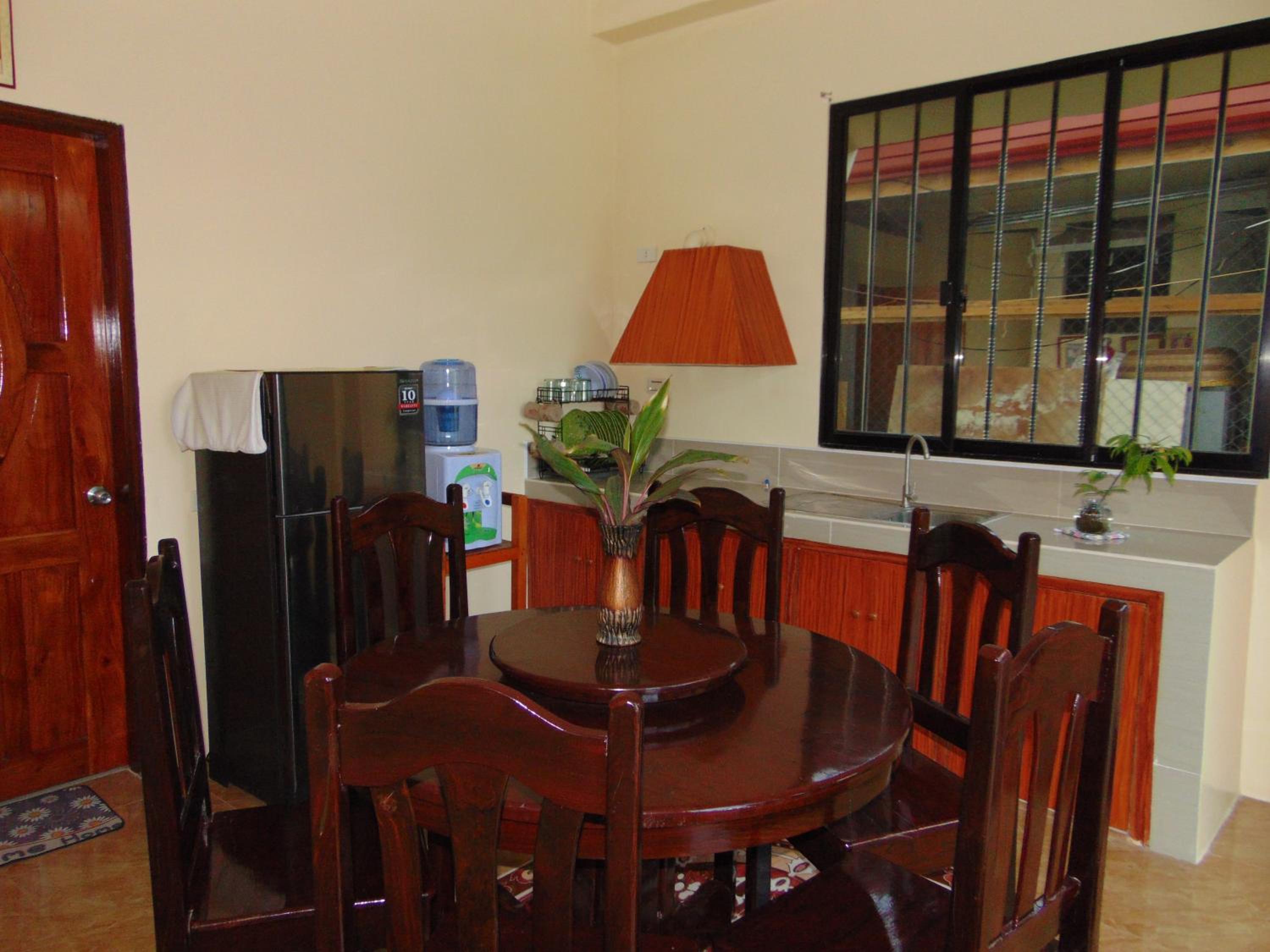Standard Family Room photo 2