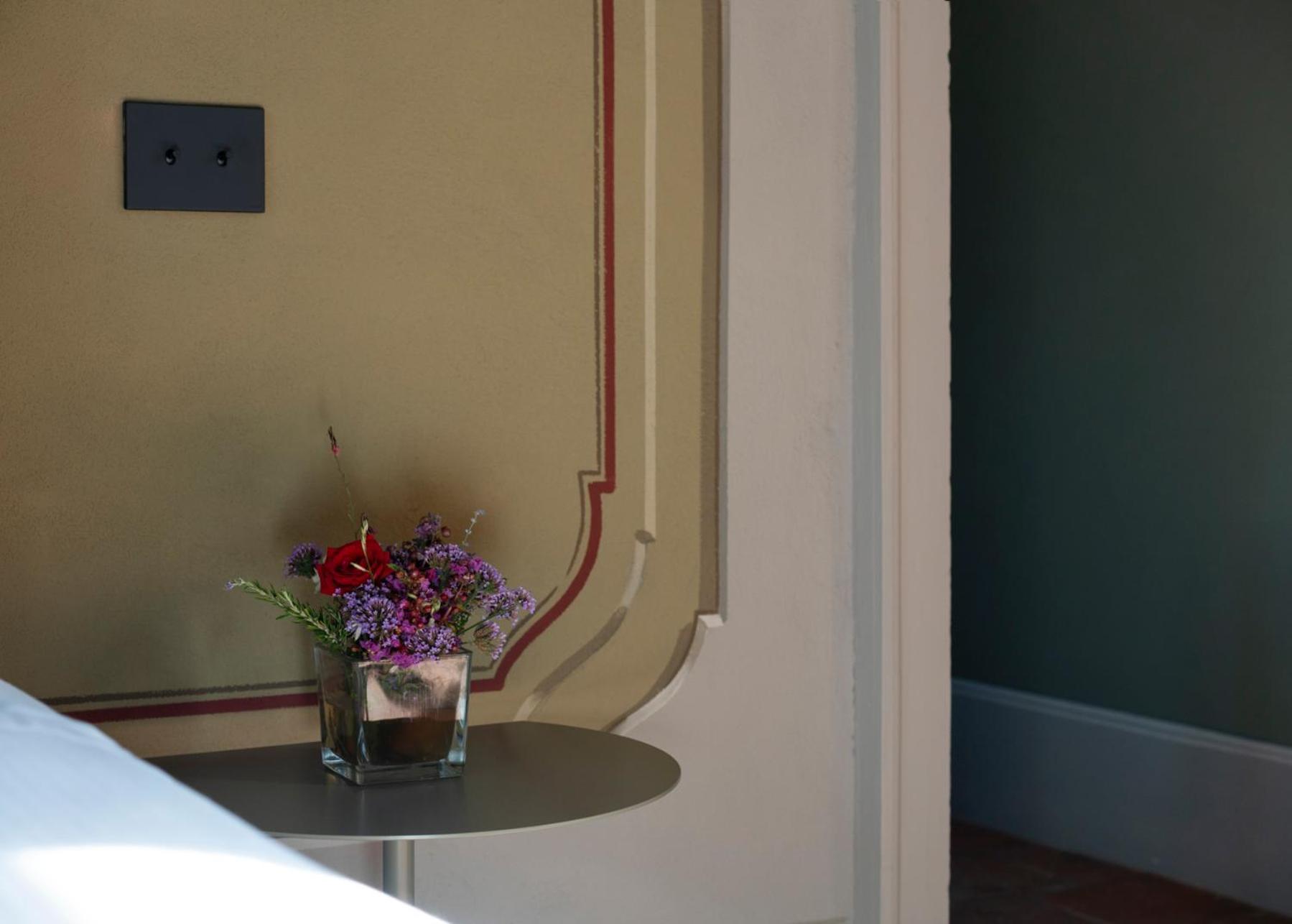 Suite with Terrace - Photo 9