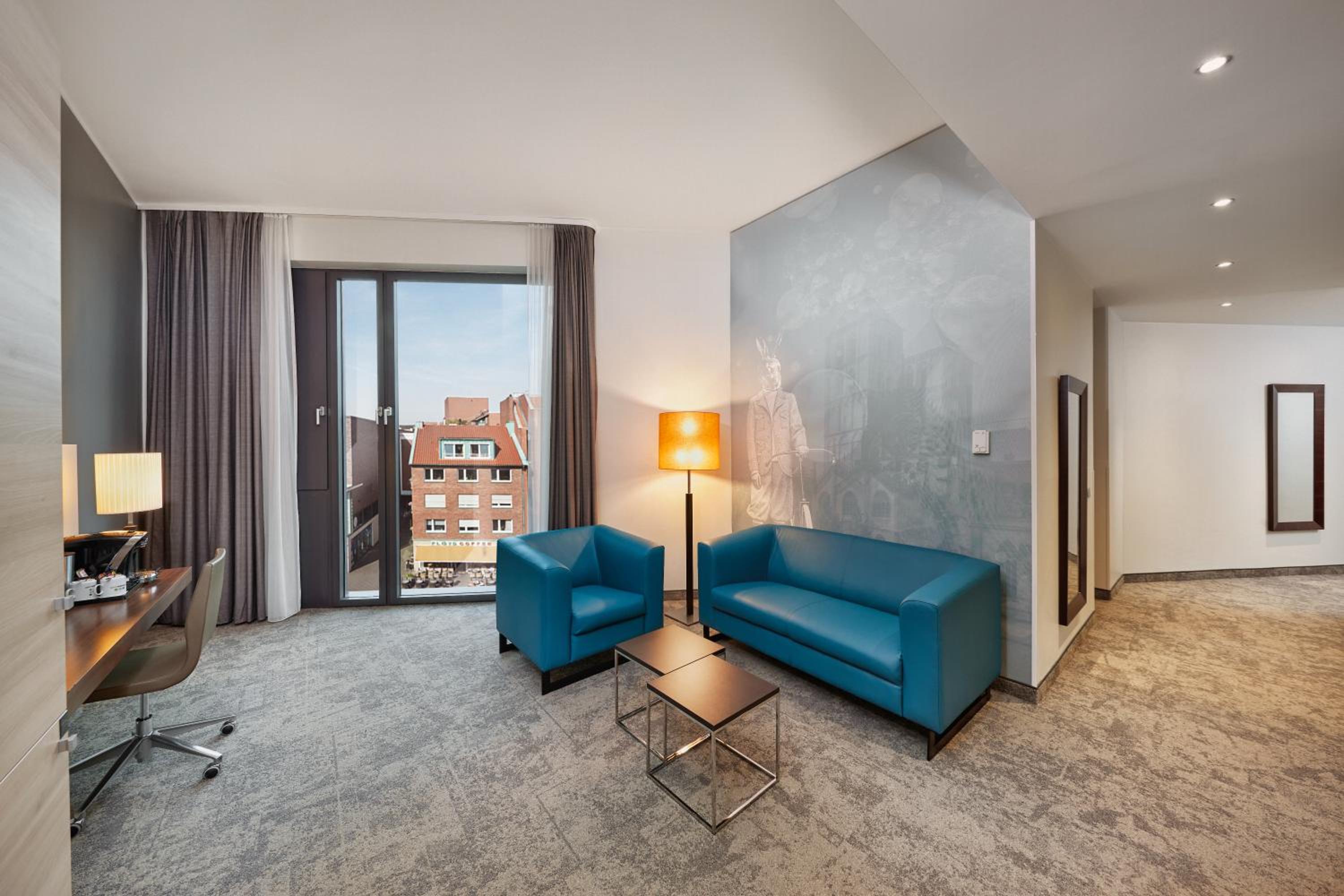 Suite - Photo 4