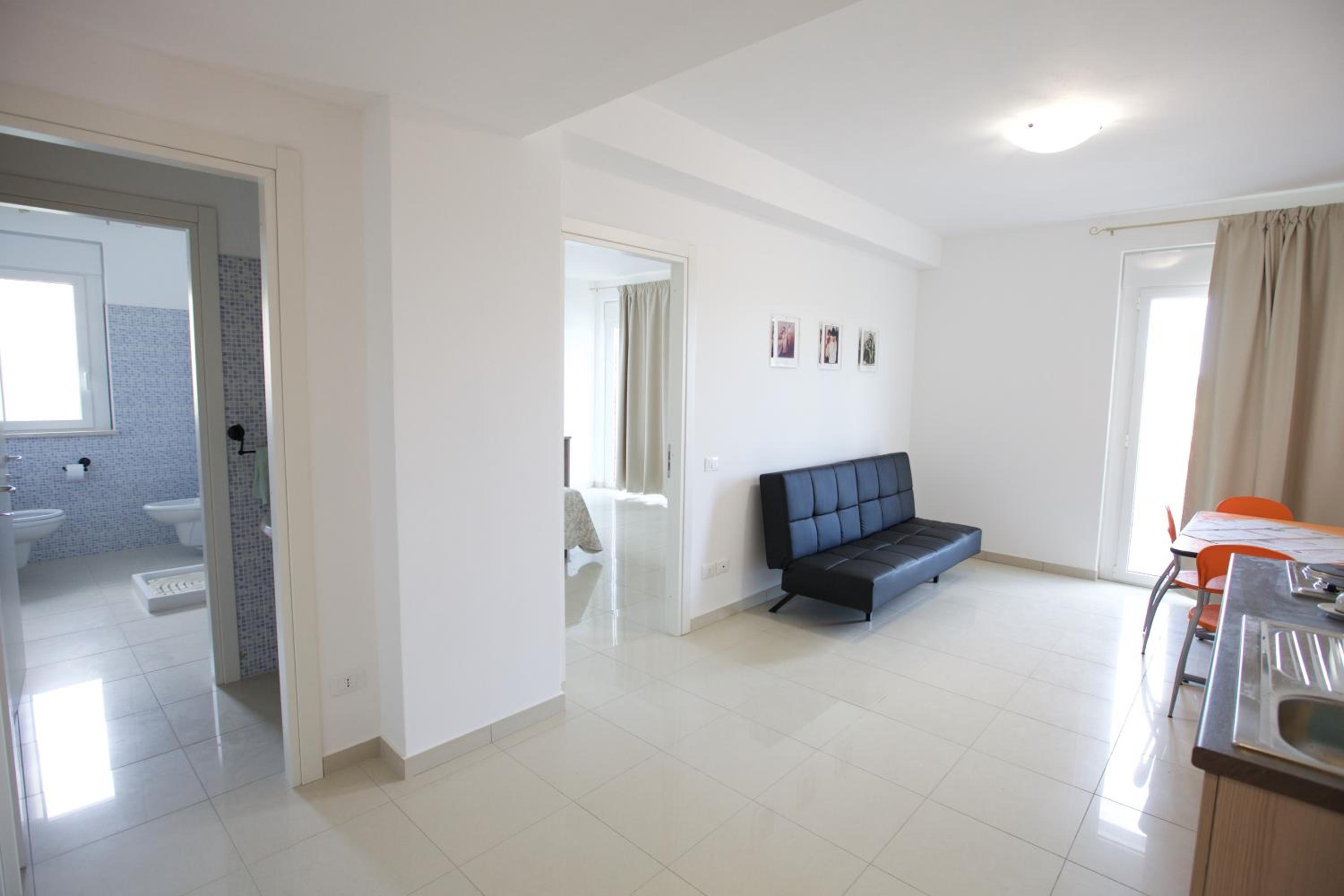 One-Bedroom Apartment (4 Adults) - Third Floor