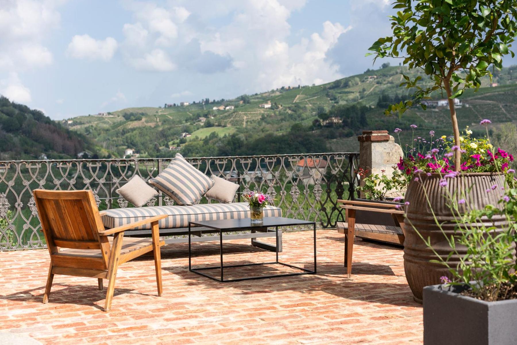 Suite with Garden View - Photo 4