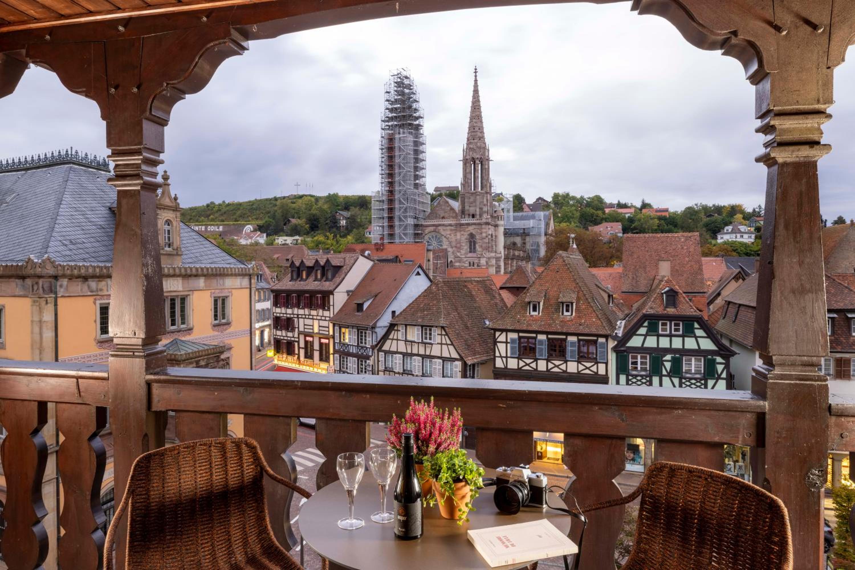 Balcony Suite - Photo 4