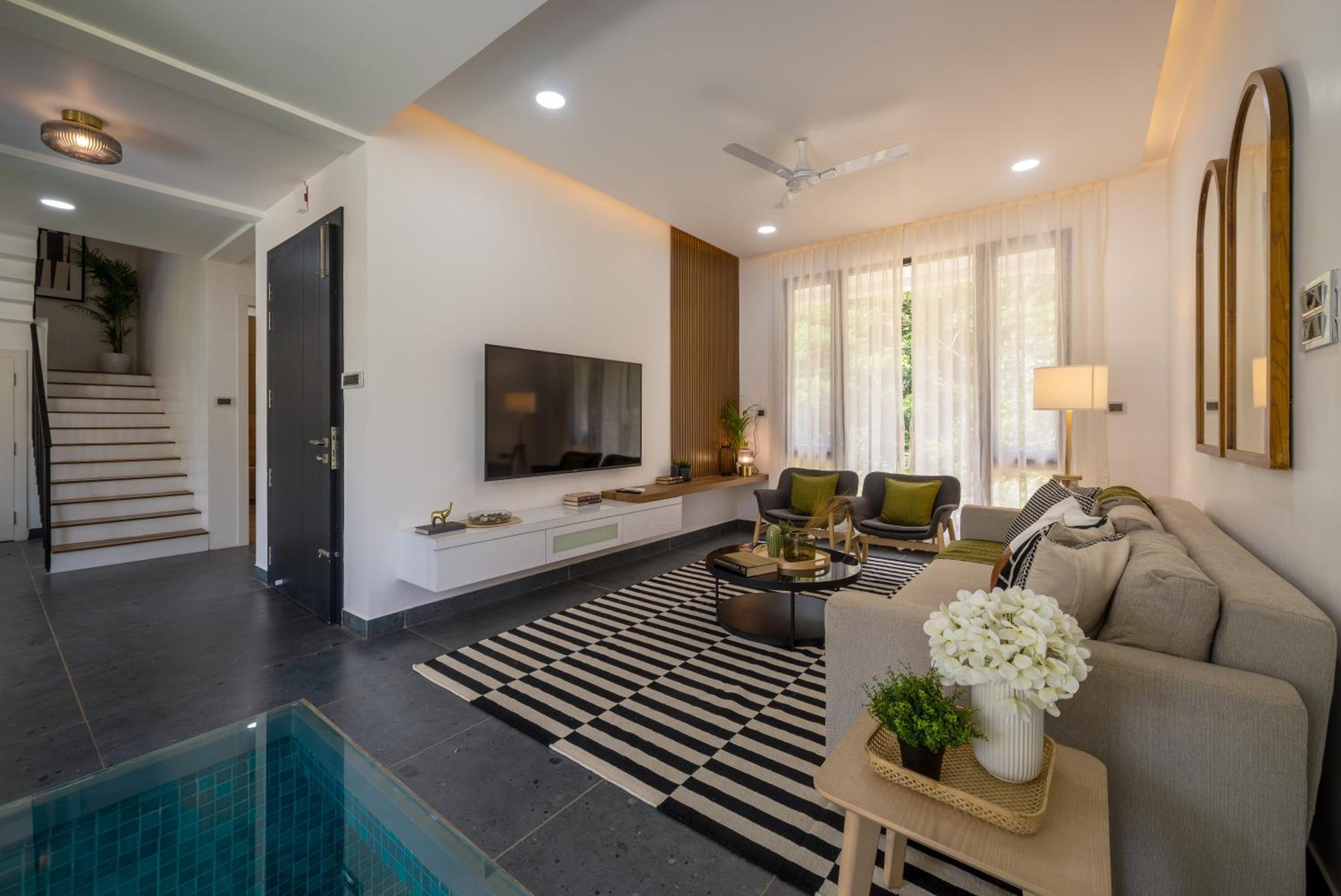 Villa photo 1