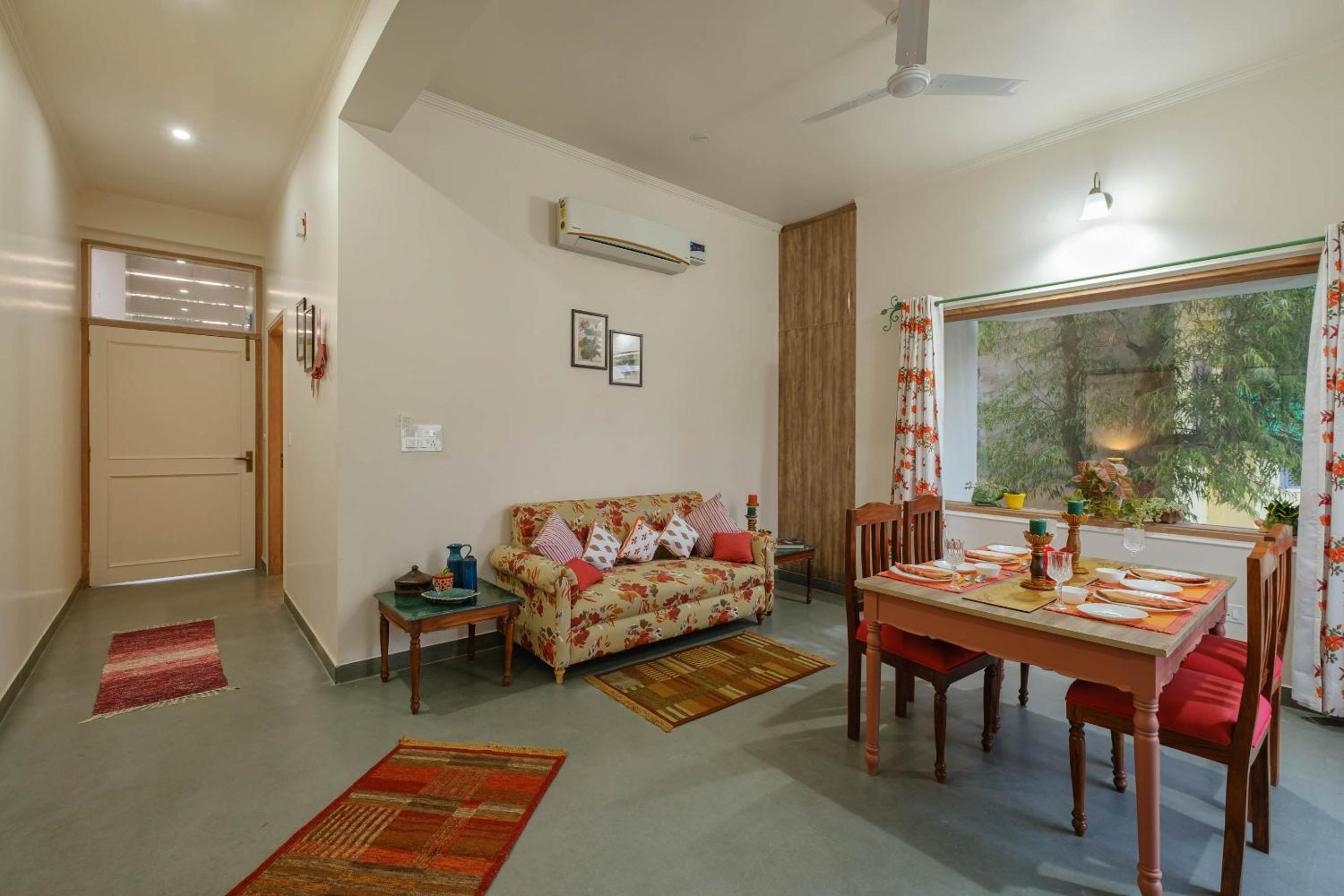 Apartment with Balcony