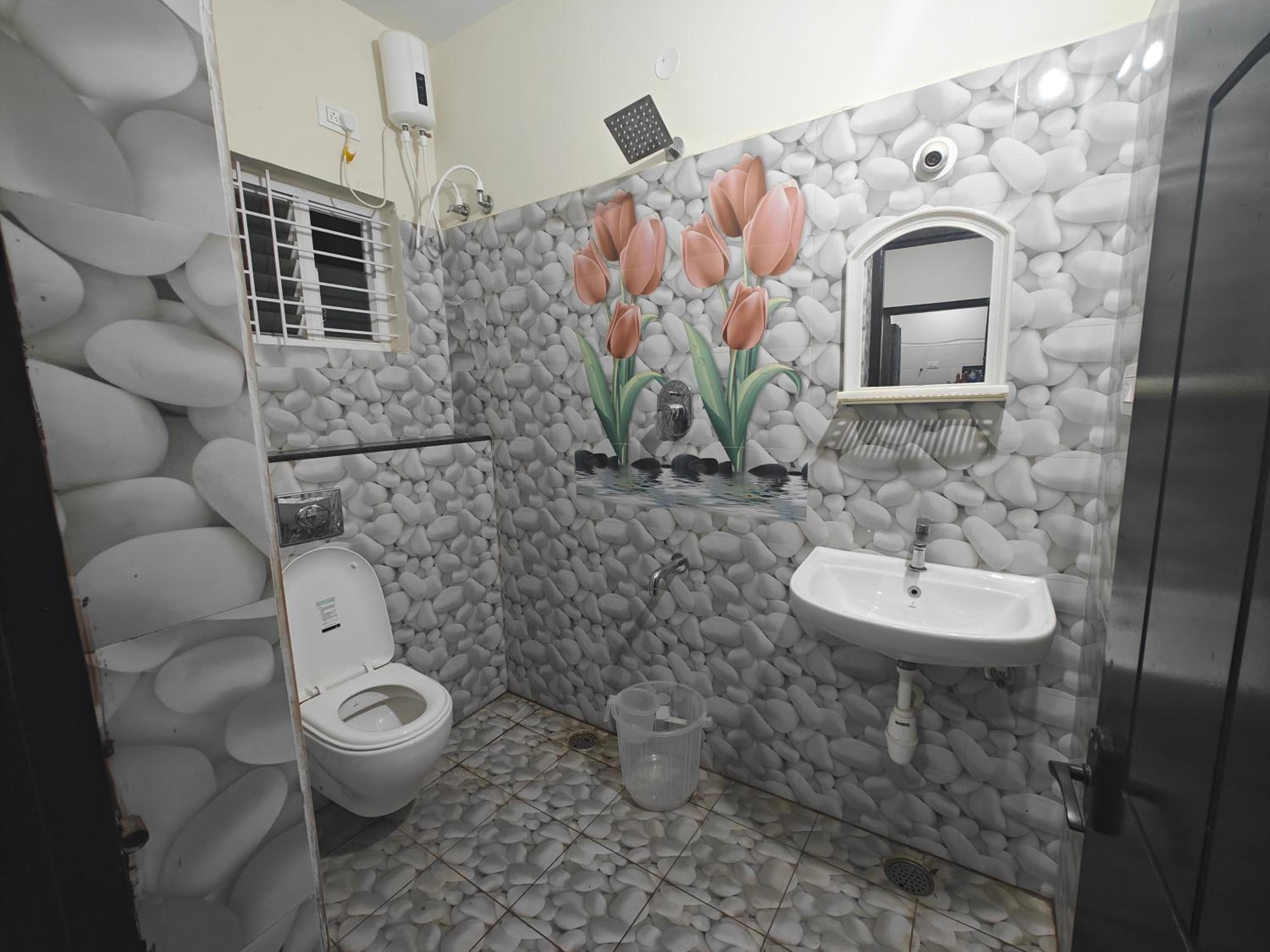 Studio Apartment photo 3