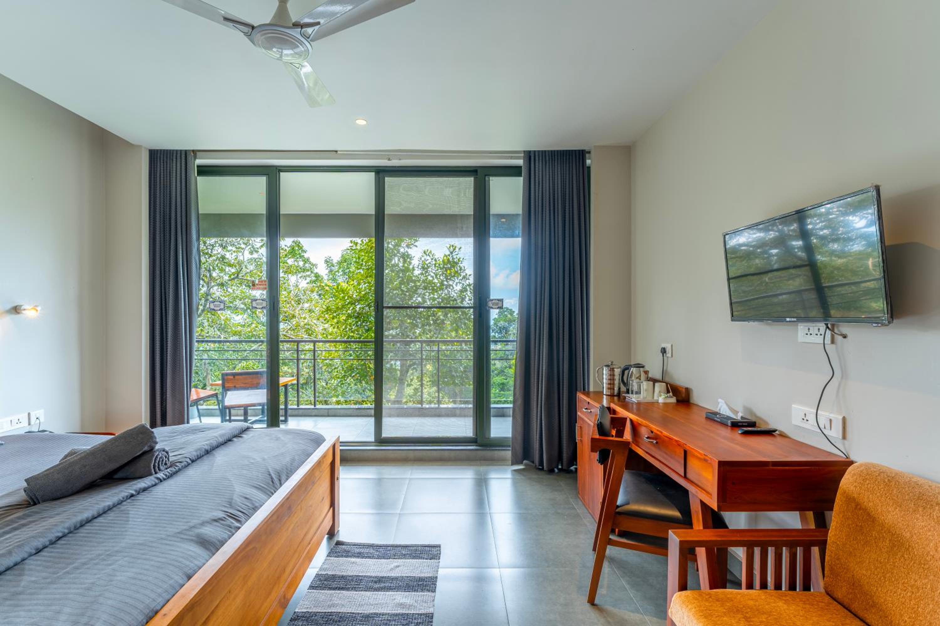 Family Room with Balcony - Photo 4